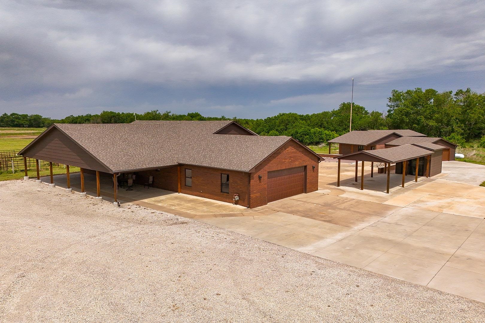 3496 SW 100th Augusta KS 67010