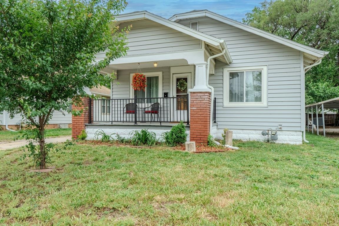 623 S Grove Drive Wichita KS 67211