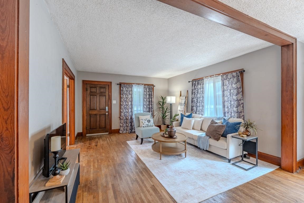 623 S Grove Drive Wichita KS 67211