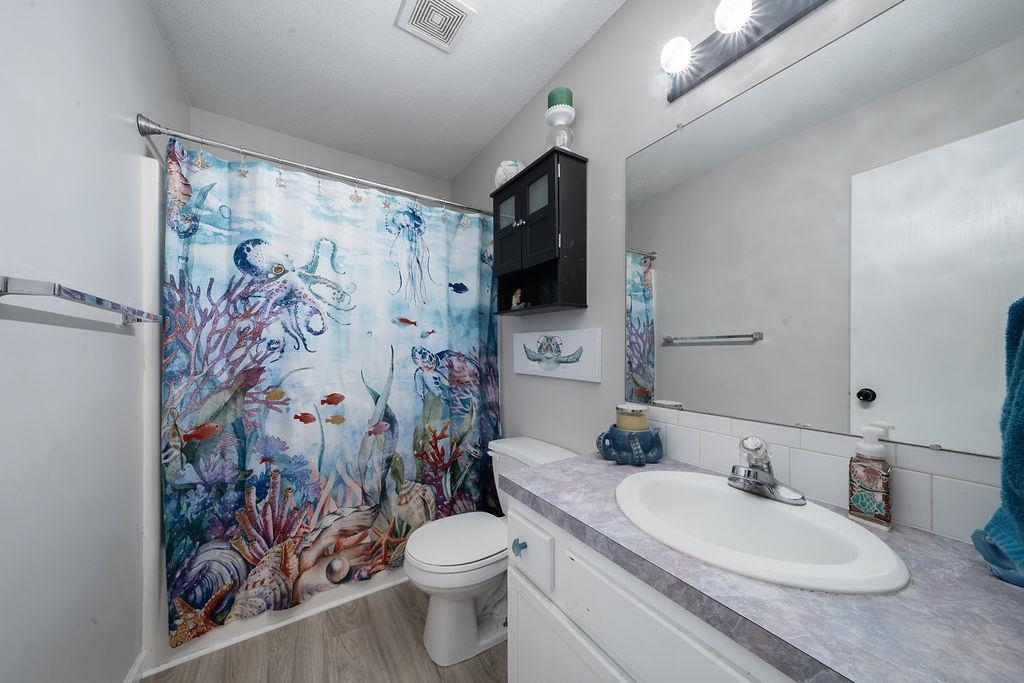 5005 E 27th Street N Wichita KS 67220