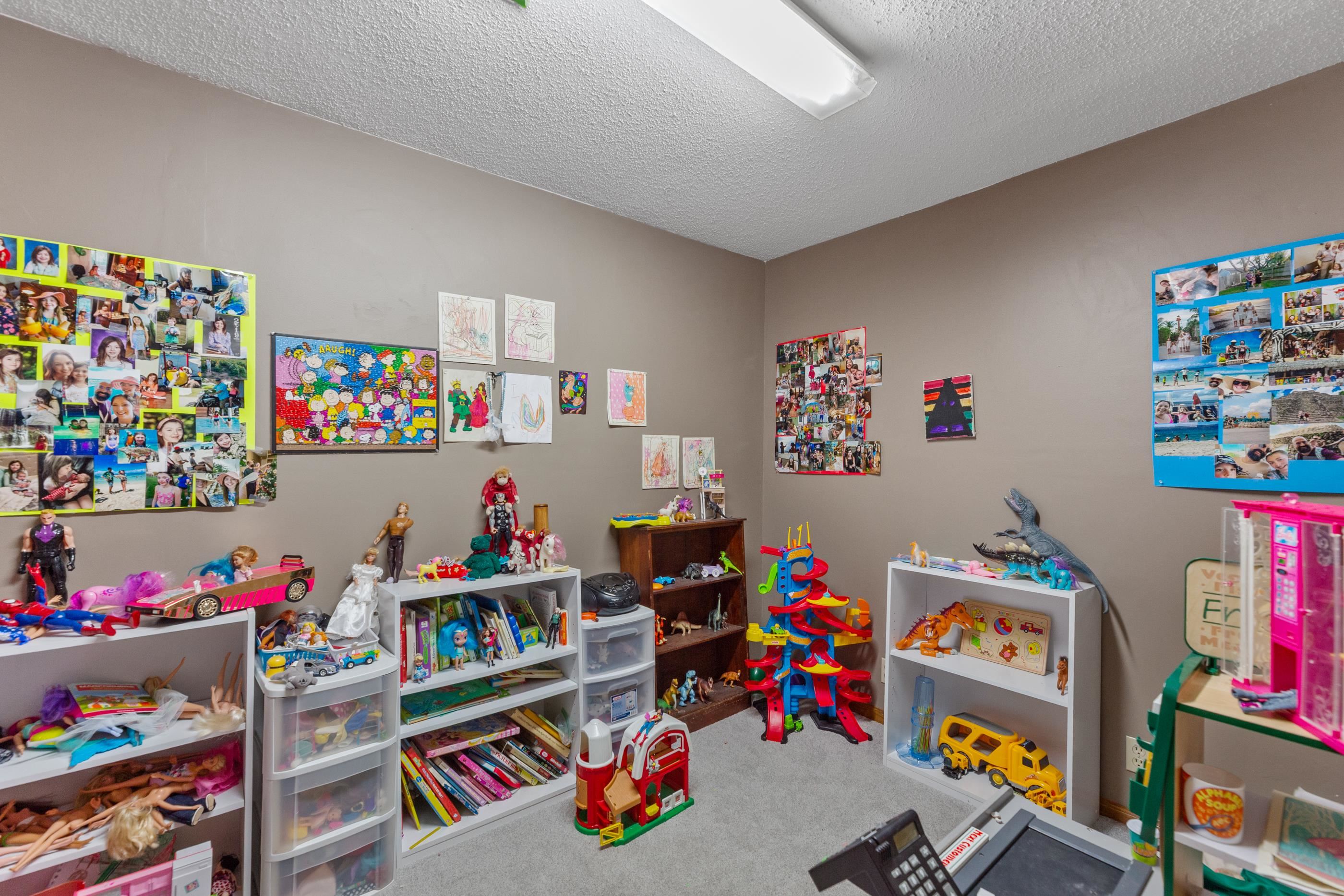 204 S Crosswood Lane Derby KS 67037