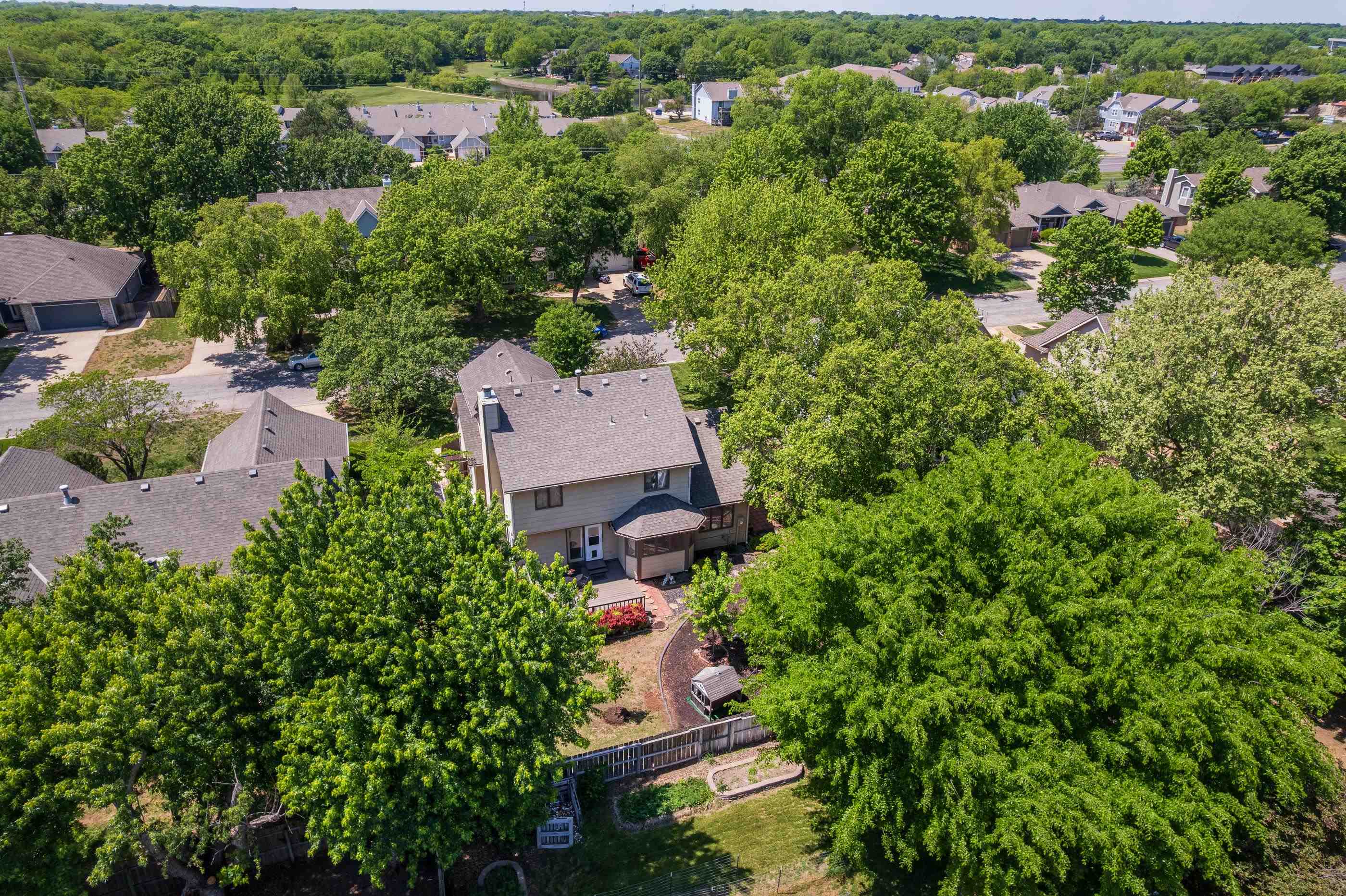 204 S Crosswood Lane Derby KS 67037