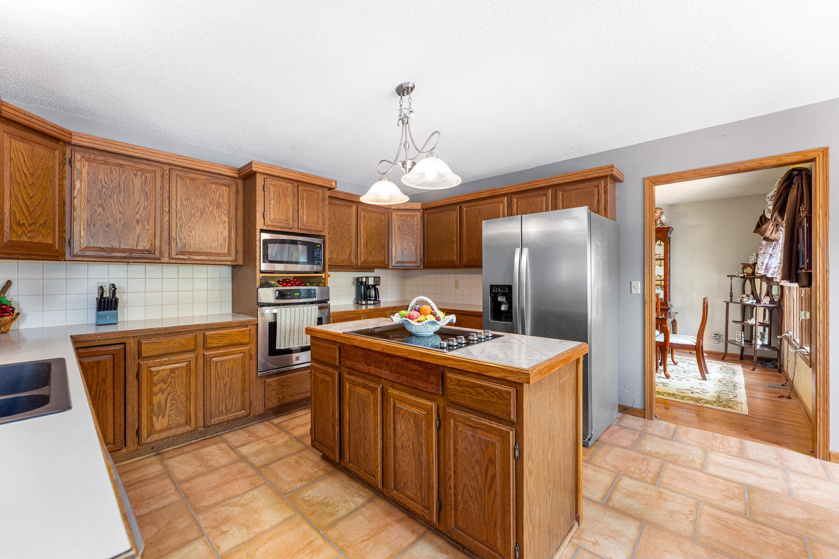 204 S Crosswood Lane Derby KS 67037