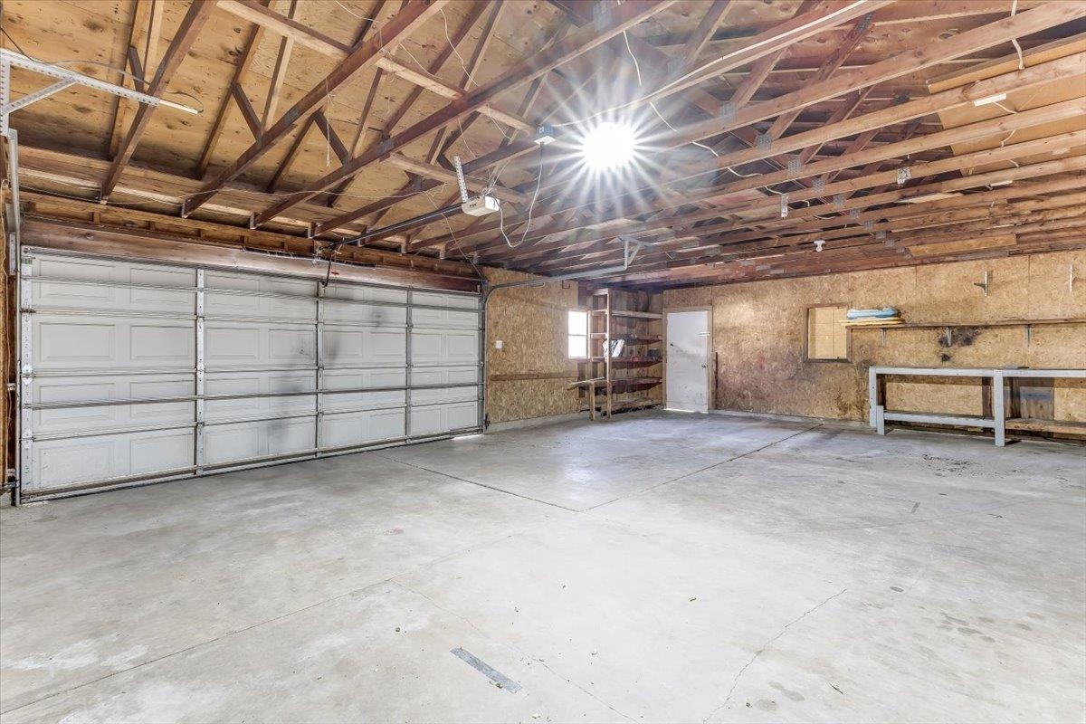 2203 W Lotus Wichita KS 67213