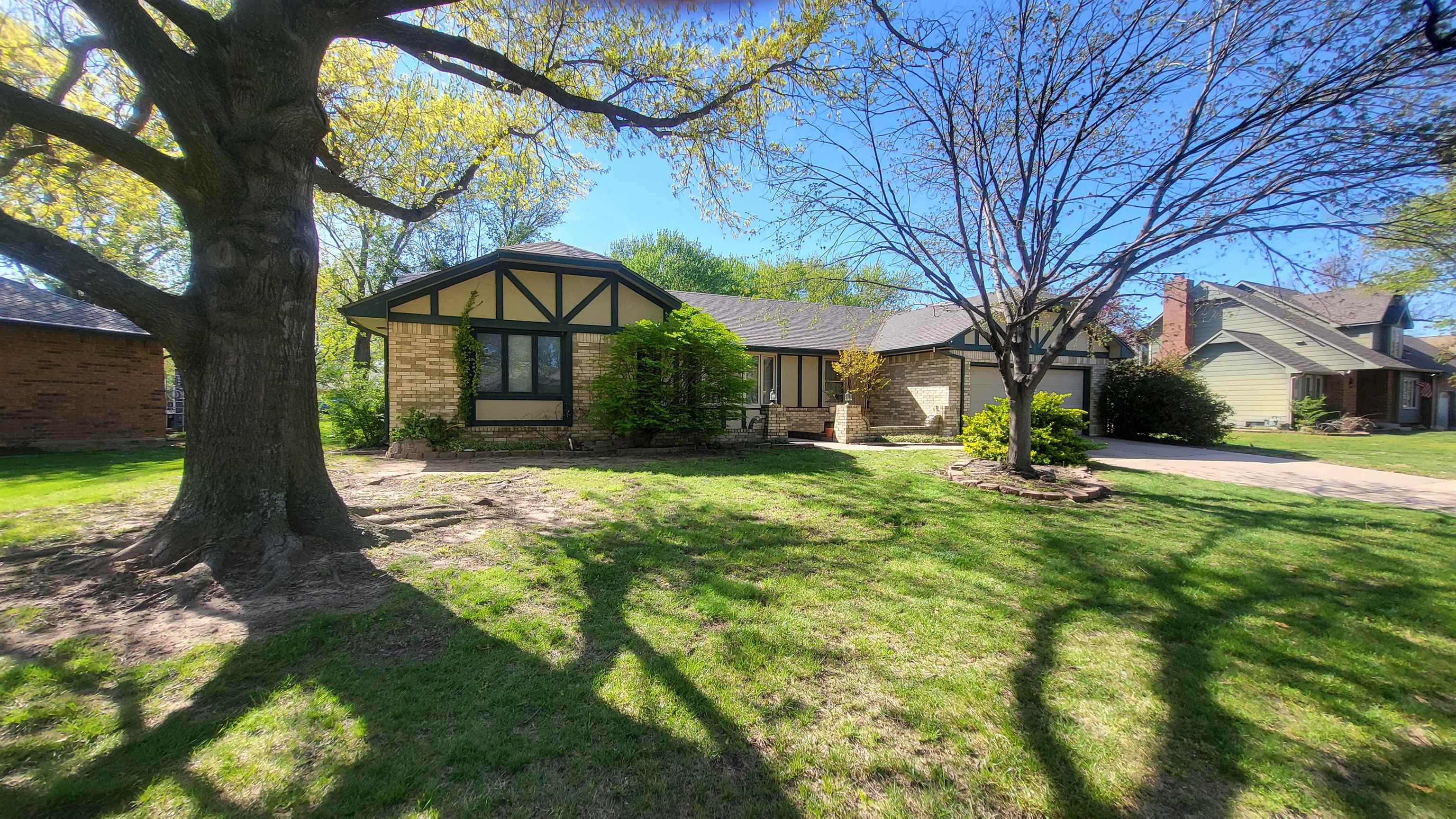 1625 N Amarado Wichita KS 67212