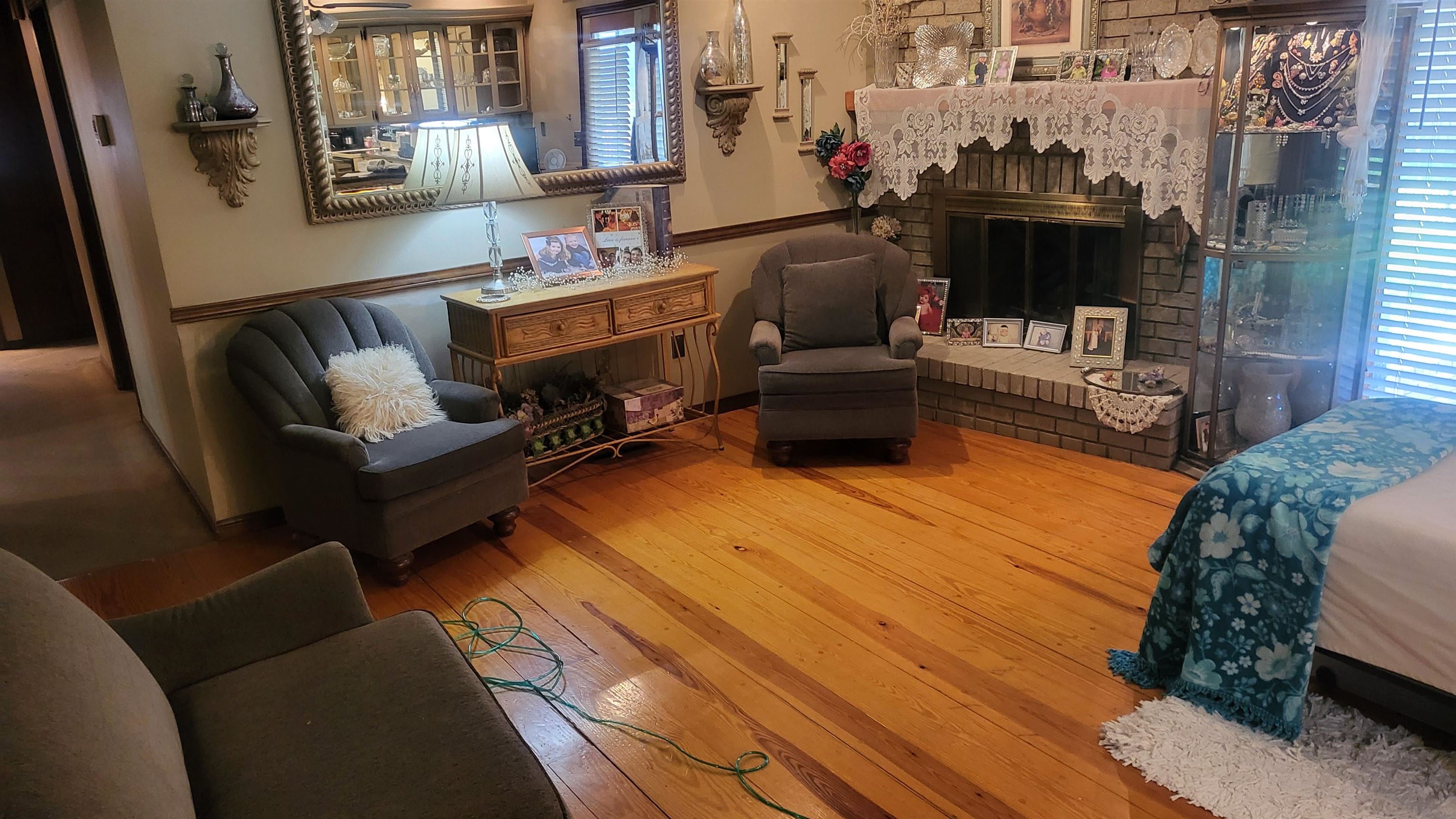 1625 N Amarado Wichita KS 67212