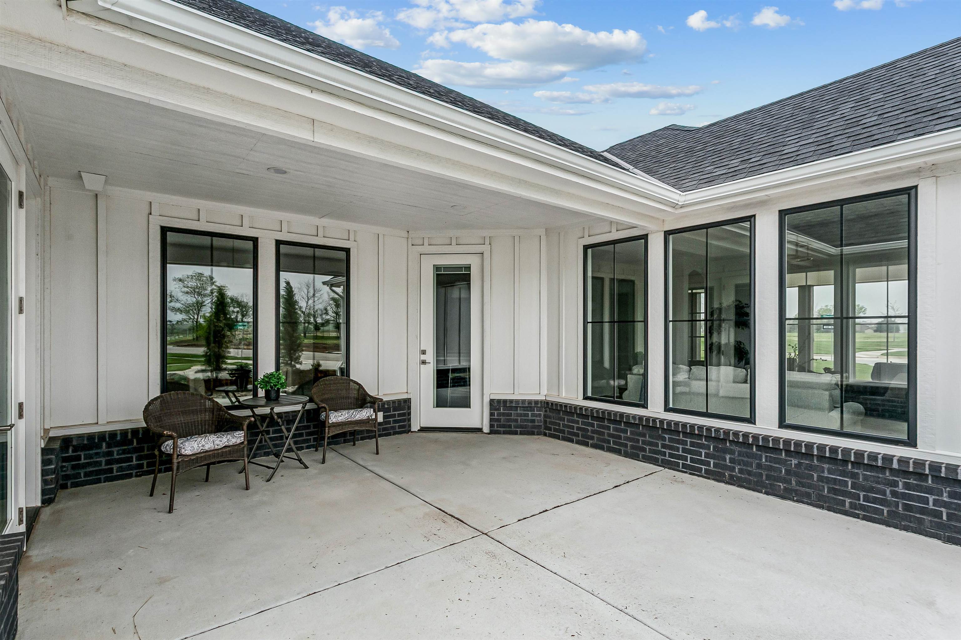 2628 N Shearwater Wichita KS 67204