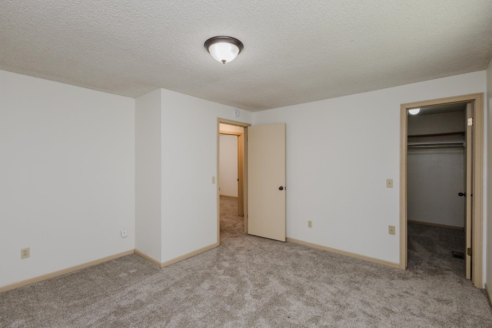3124 N Brookfield Wichita KS 67226