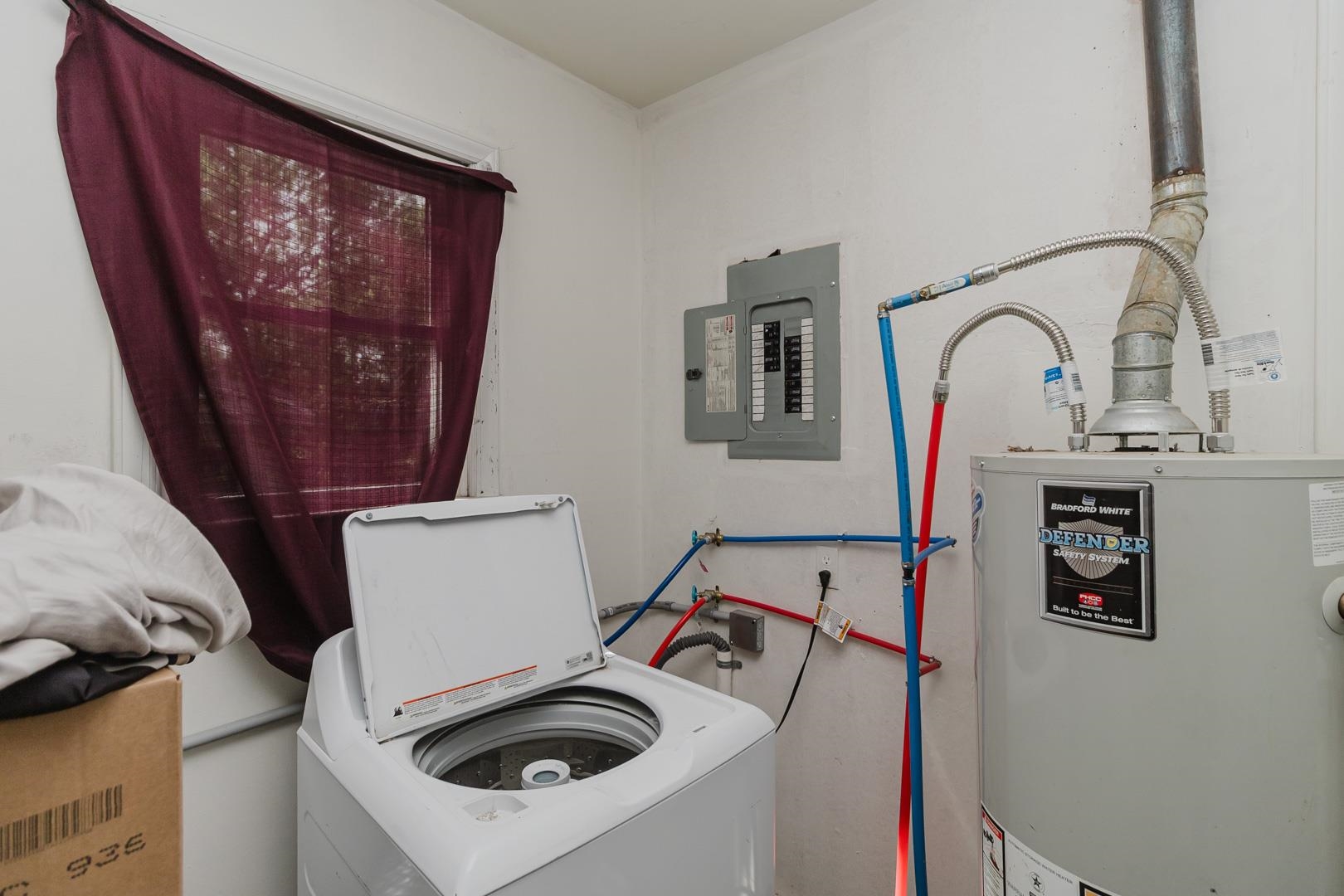 5811 E Skinner Wichita KS 67218