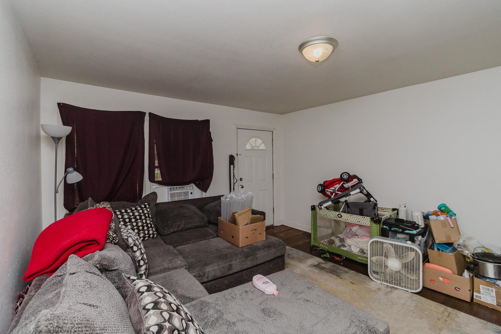 5811 E Skinner Wichita KS 67218