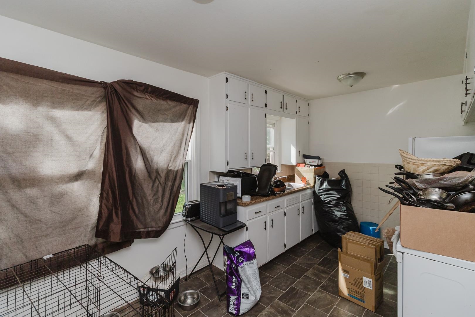 5811 E Skinner Wichita KS 67218