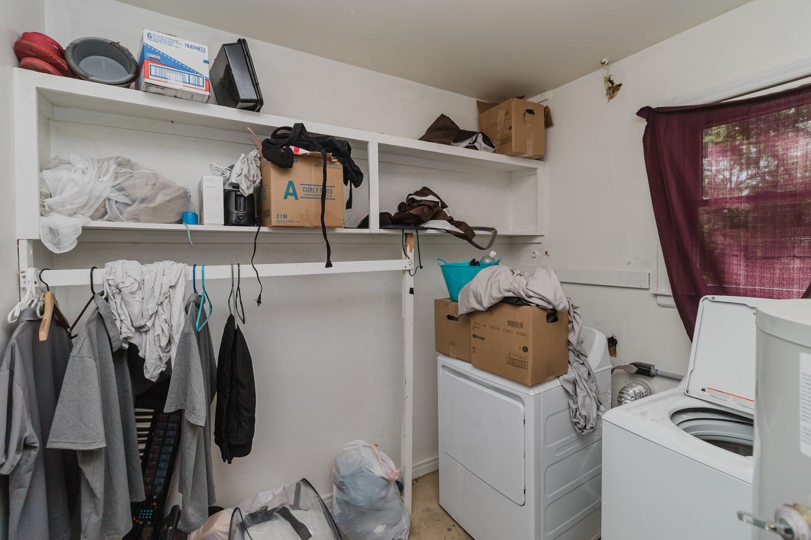 5811 E Skinner Wichita KS 67218
