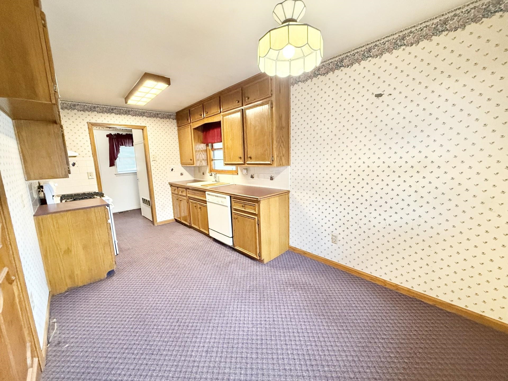 3235 S Gordon Avenue Wichita KS 67217