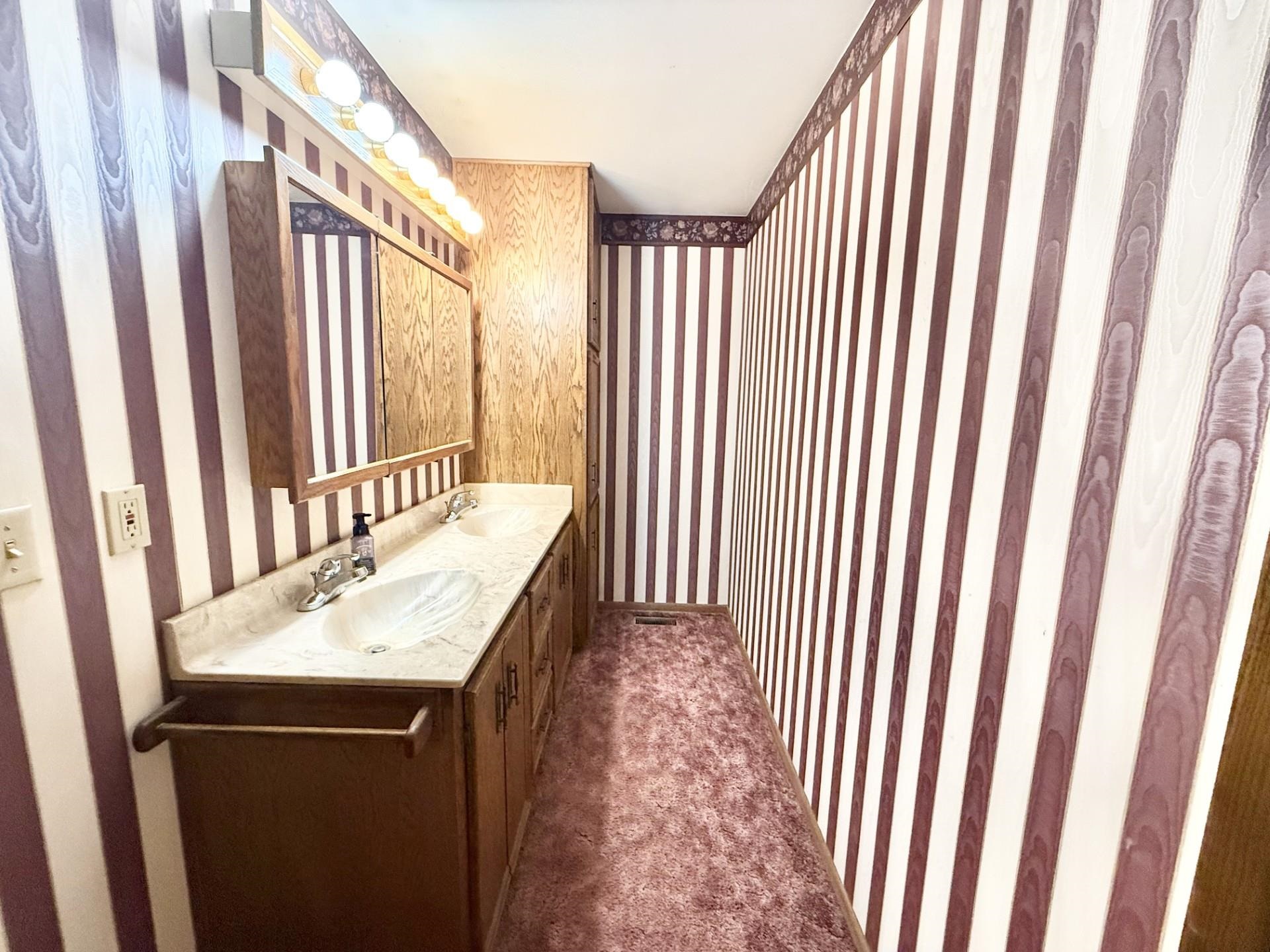 3235 S Gordon Avenue Wichita KS 67217