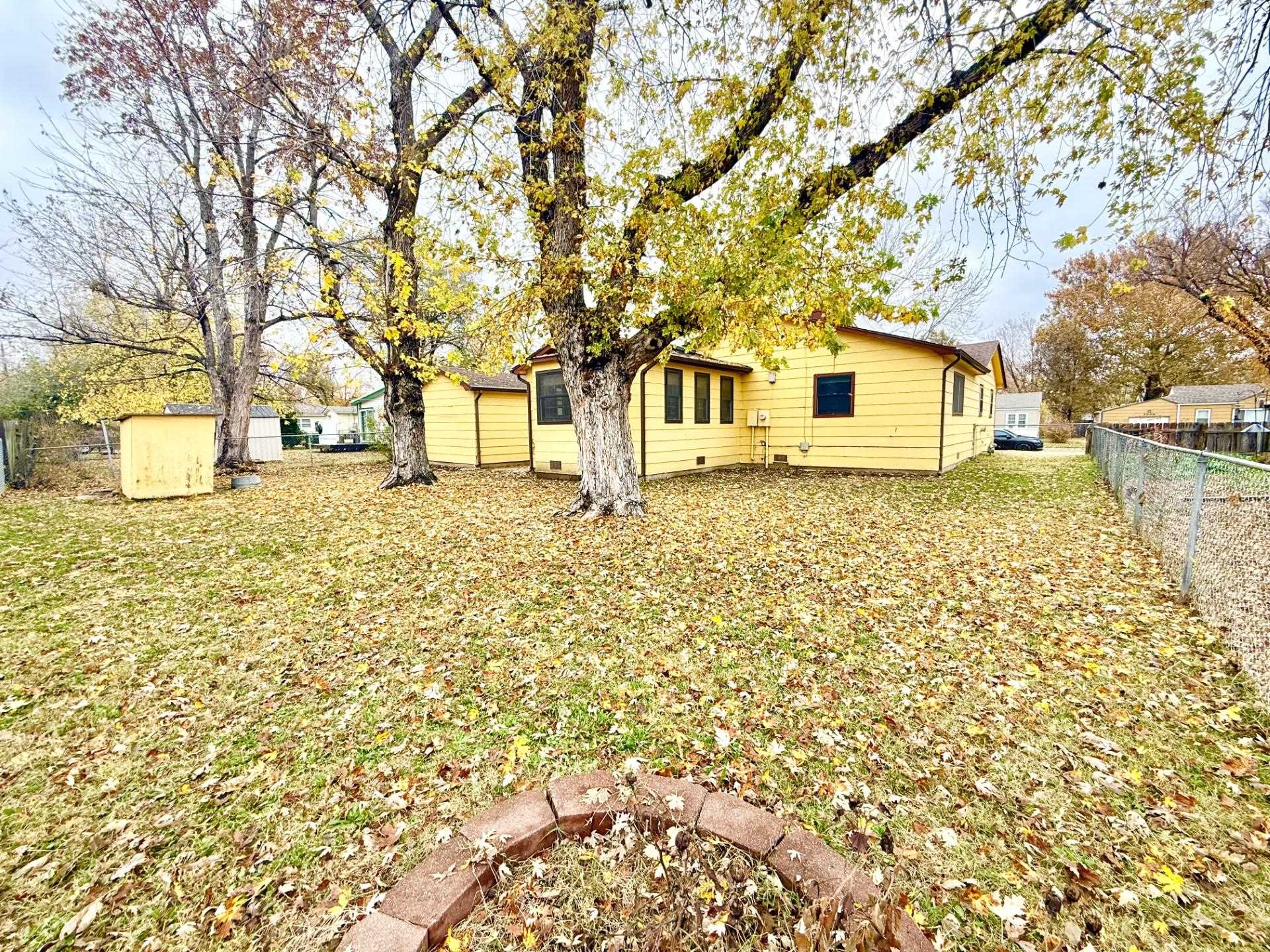 3235 S Gordon Avenue Wichita KS 67217
