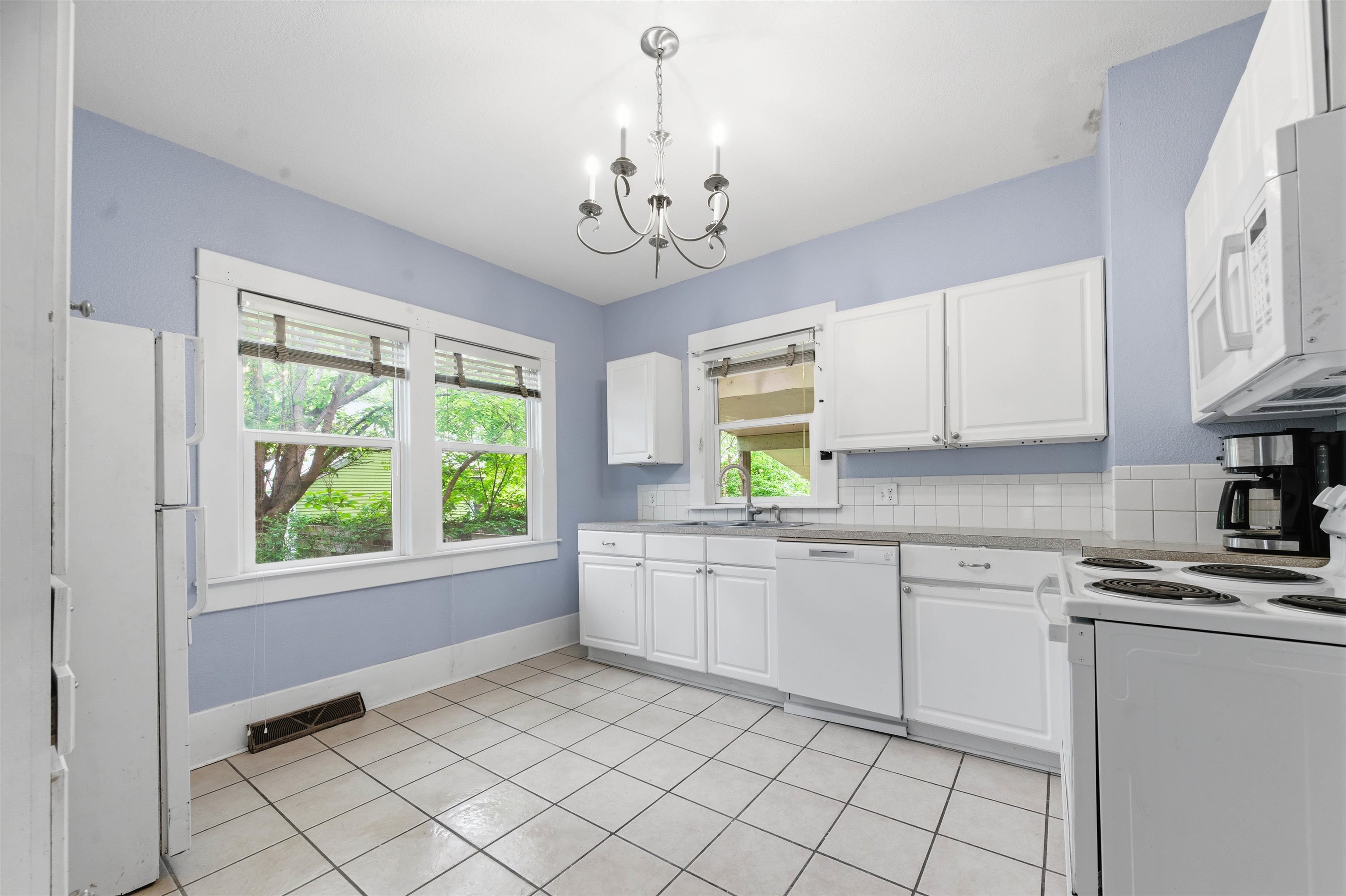 1631 N Fairview Wichita KS 67203