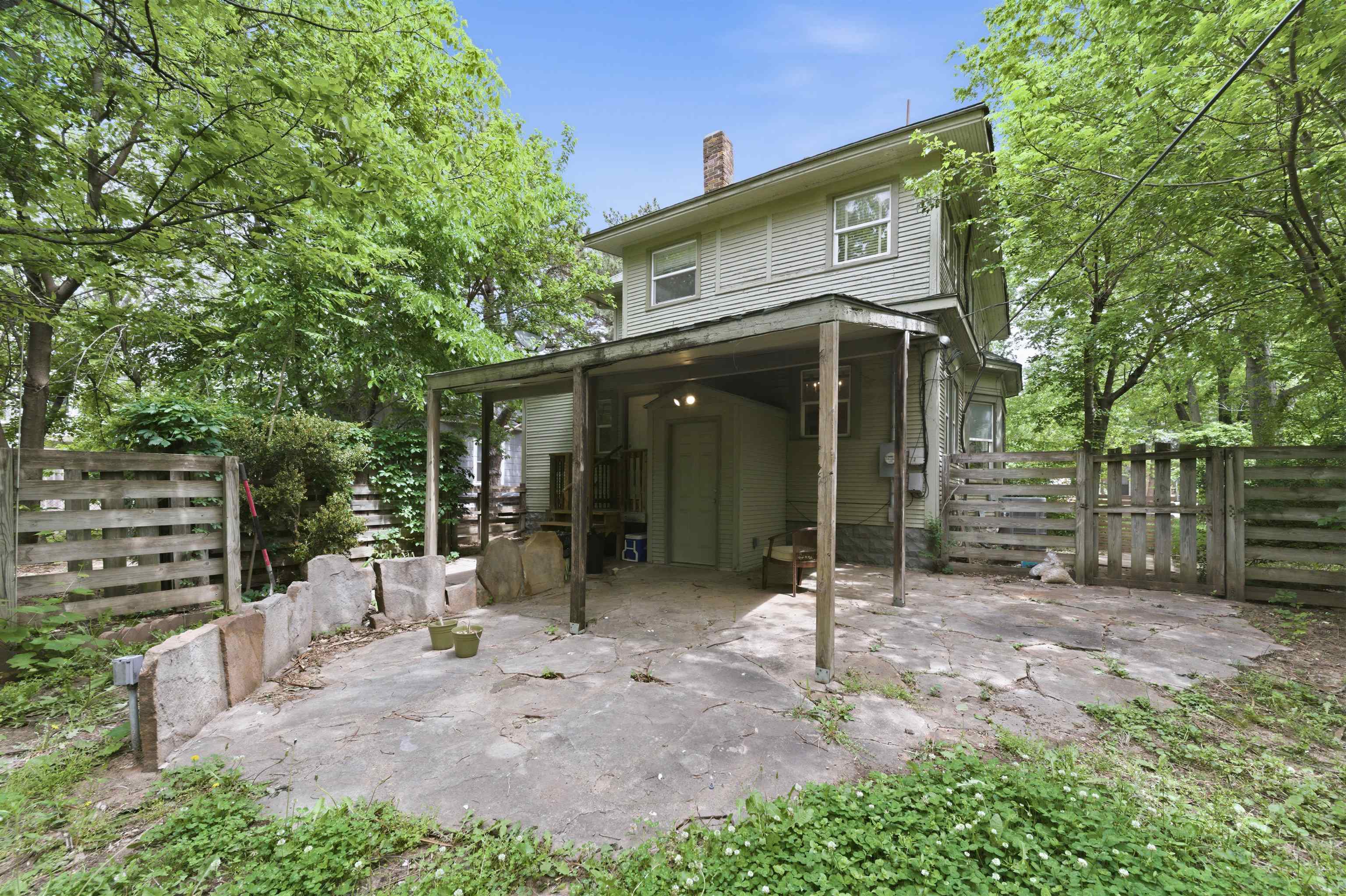 1631 N Fairview Wichita KS 67203