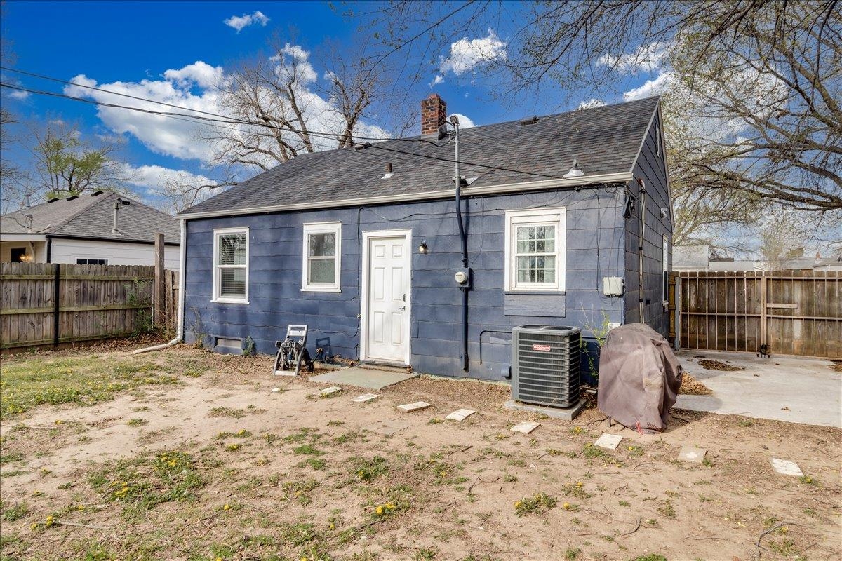 1926 S Bleckley Drive Wichita KS 67218