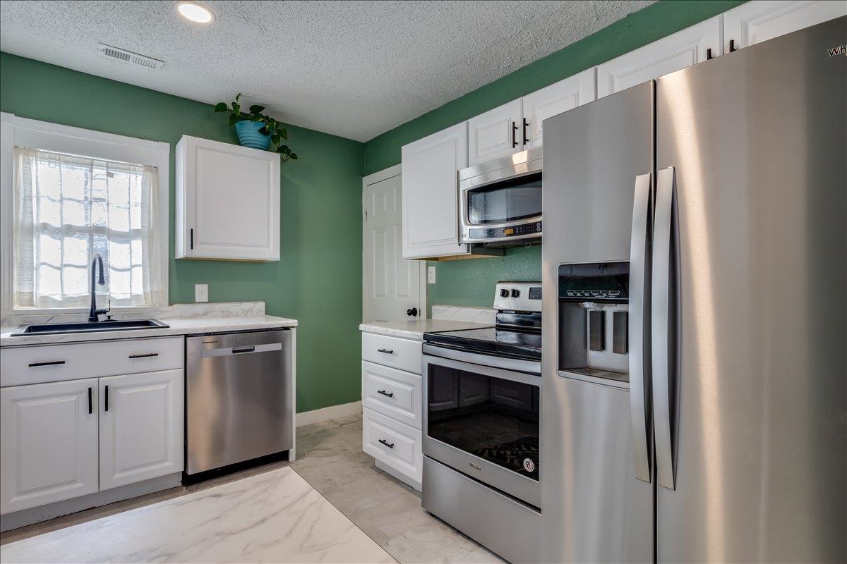 1926 S Bleckley Drive Wichita KS 67218