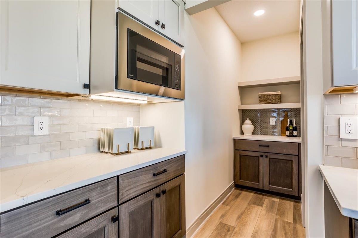3233 N Pine Grove Circle Wichita KS 67205