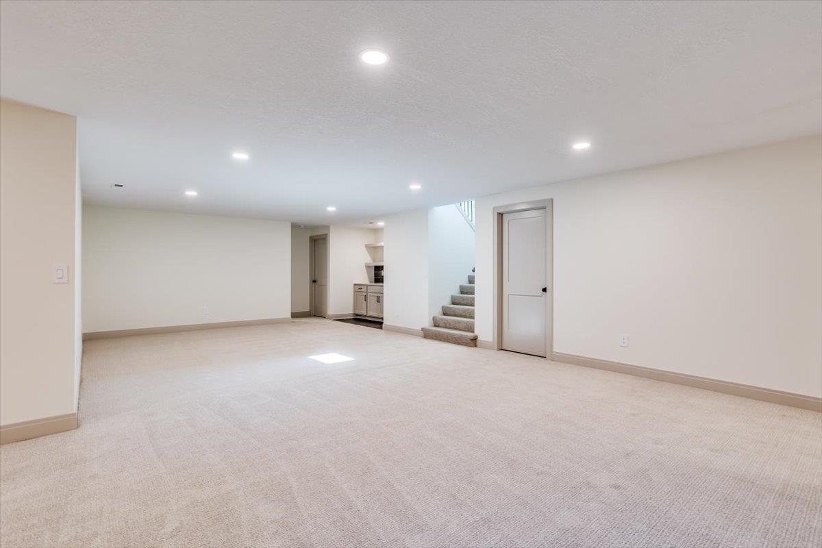 3233 N Pine Grove Circle Wichita KS 67205