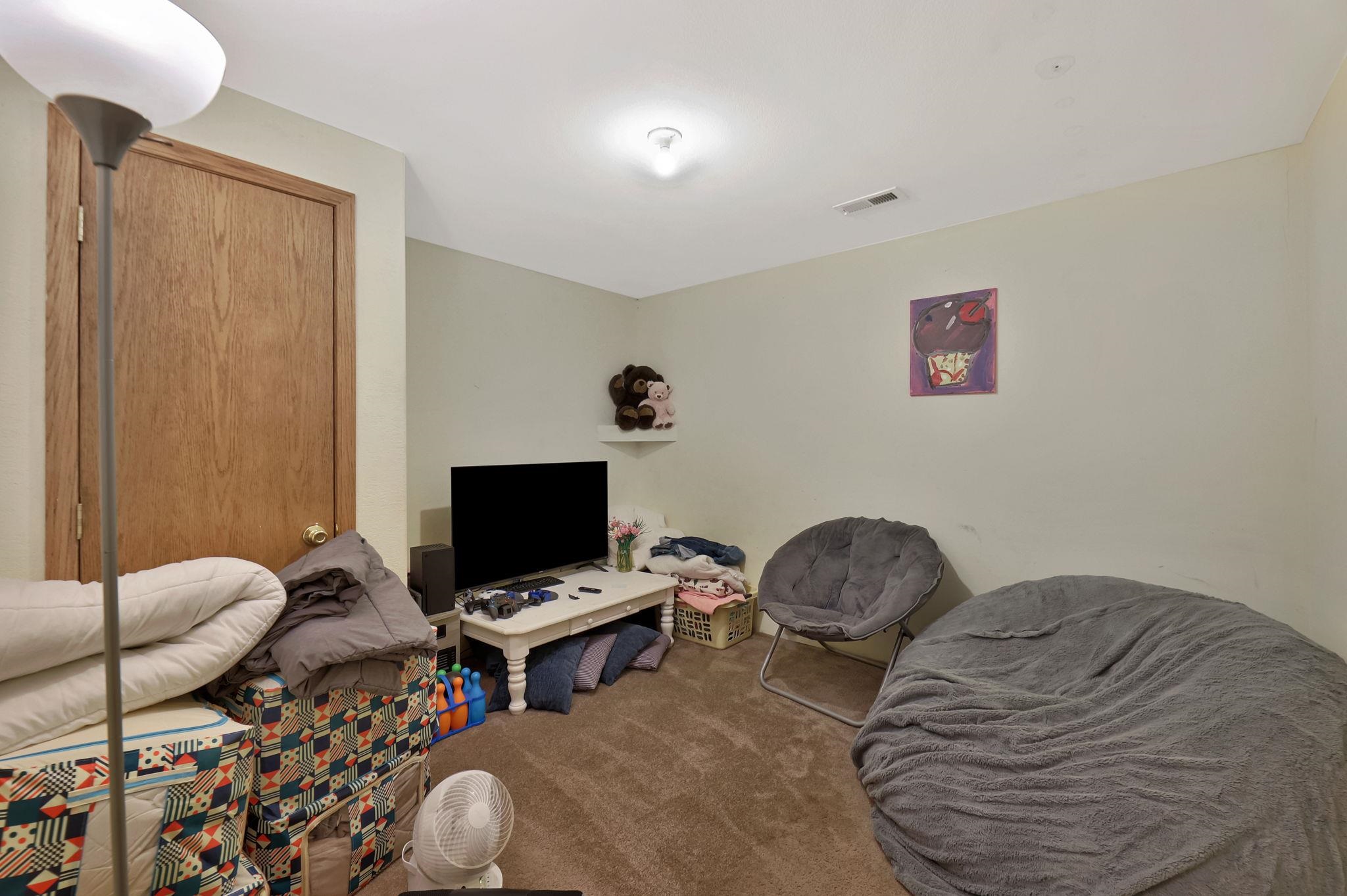 1918 N Pineview Drive Andover KS 67002