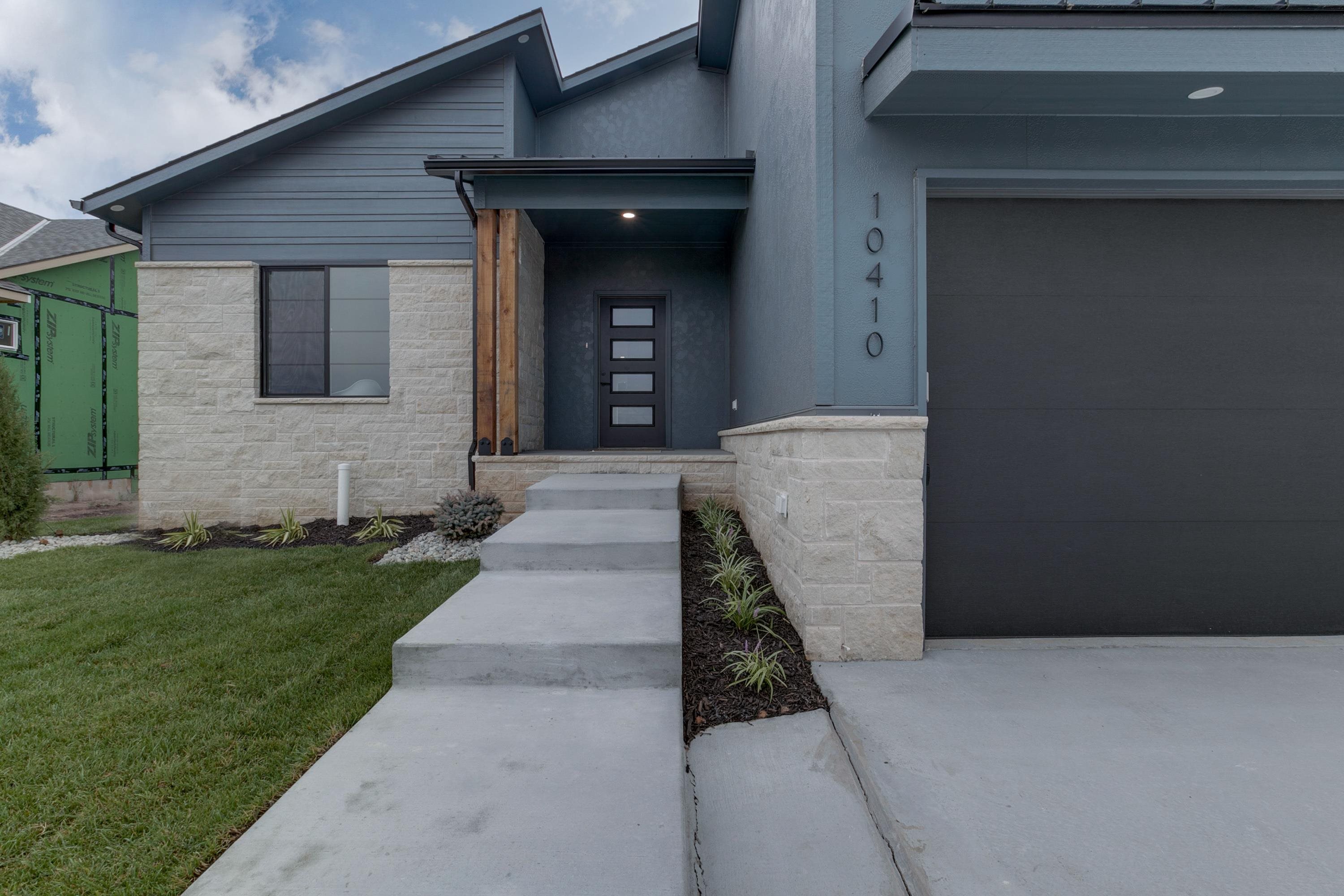 10410 W Graber Circle Wichita KS 67215