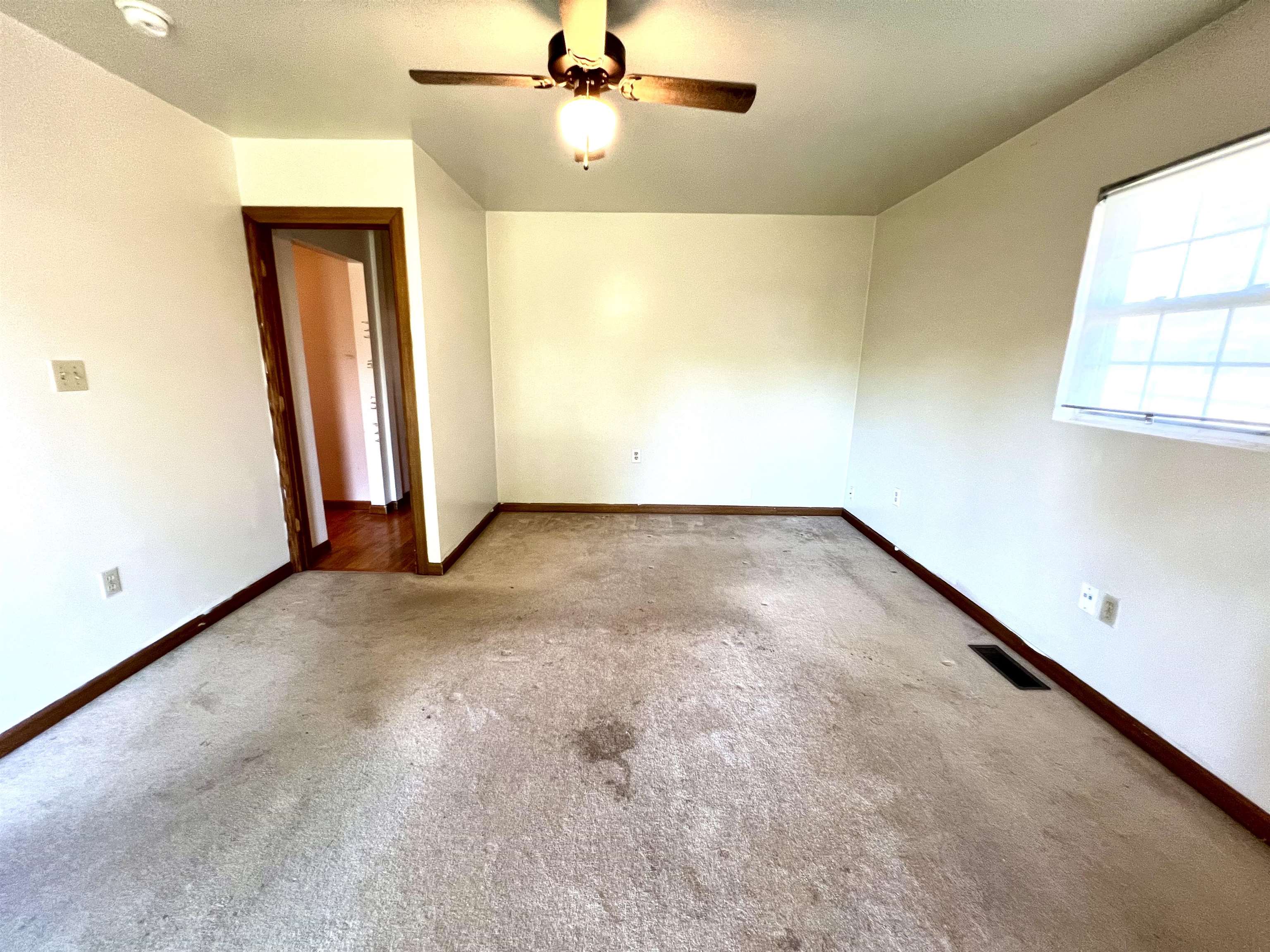 1124 N 7th Arkansas City KS 67005