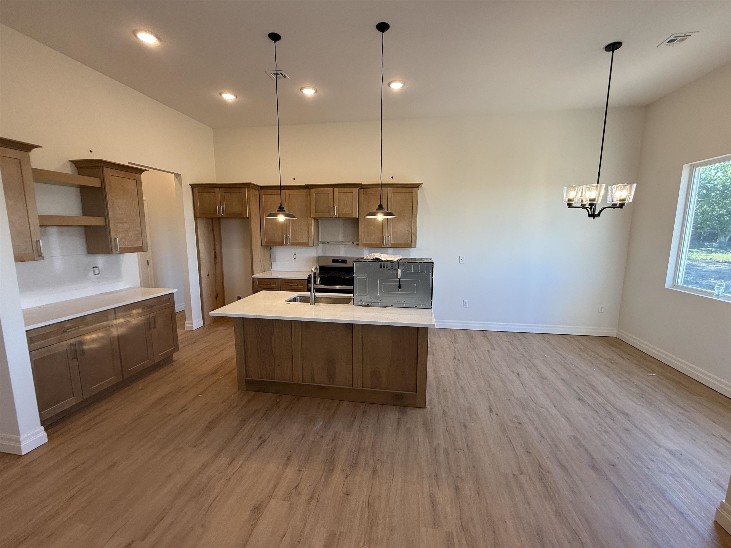 27 Kingdom Court Goddard KS 67052