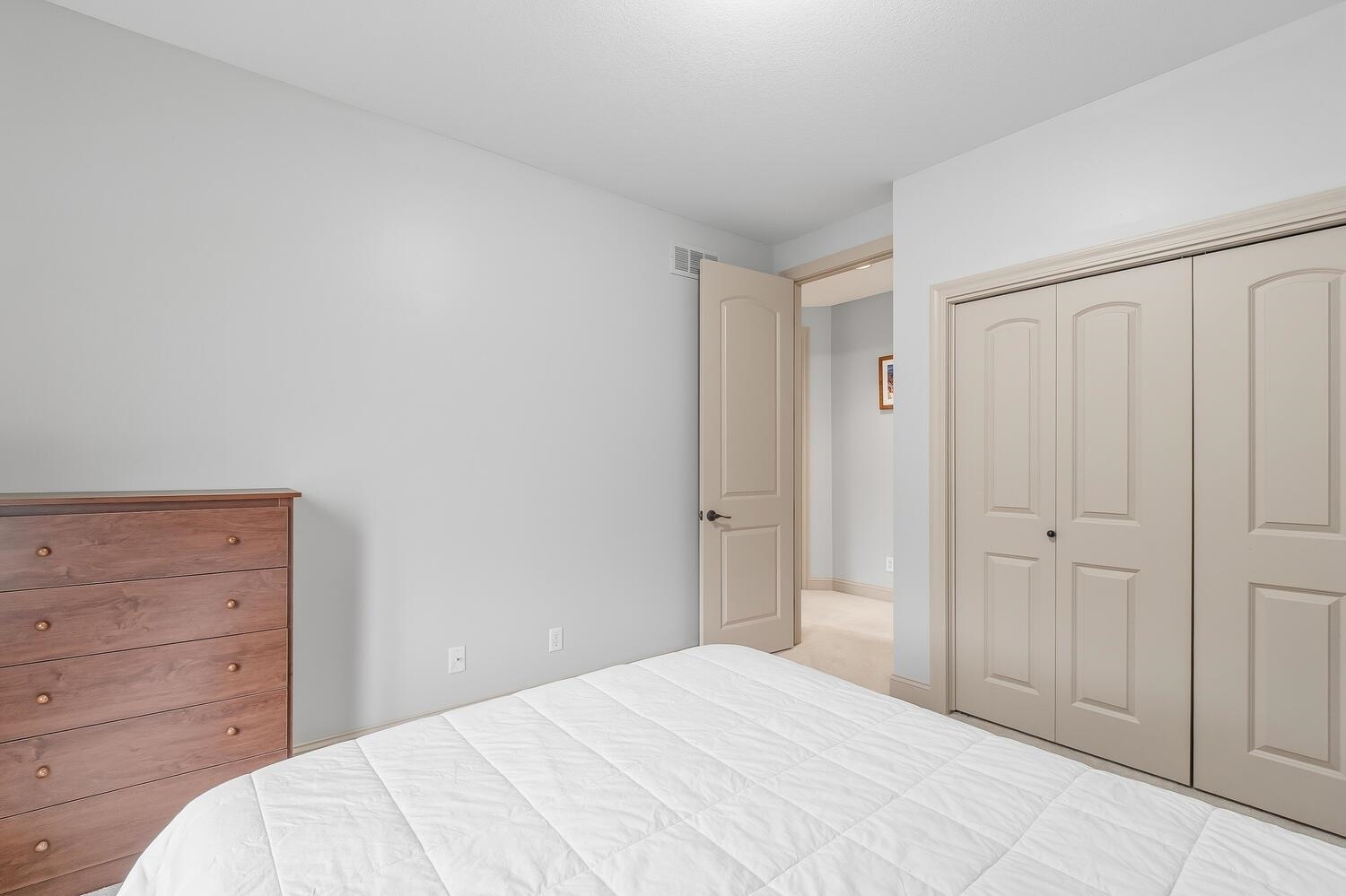 2224 N Rough Creek Road Derby KS 67037