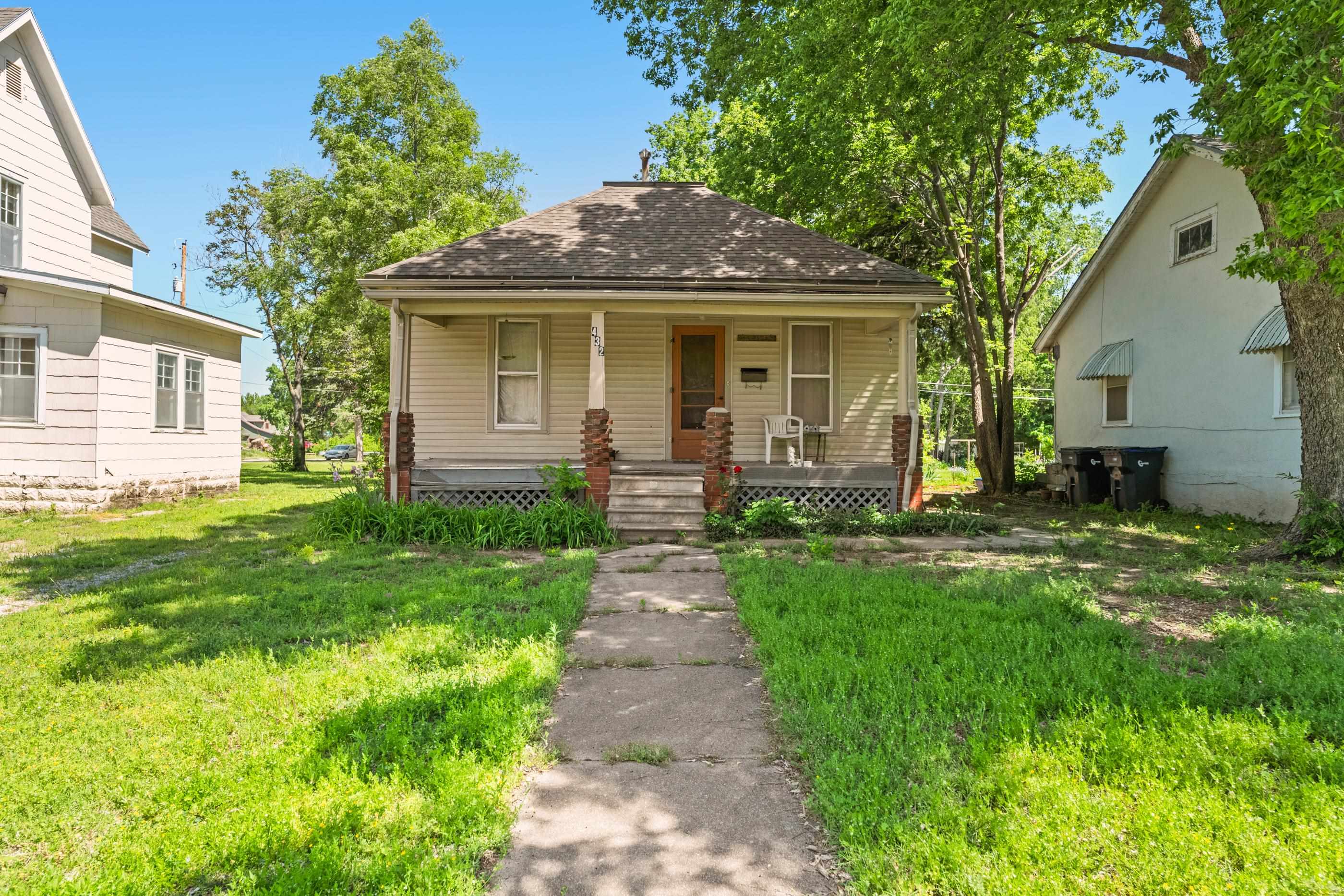 432 W 7th Street Newton KS 67114