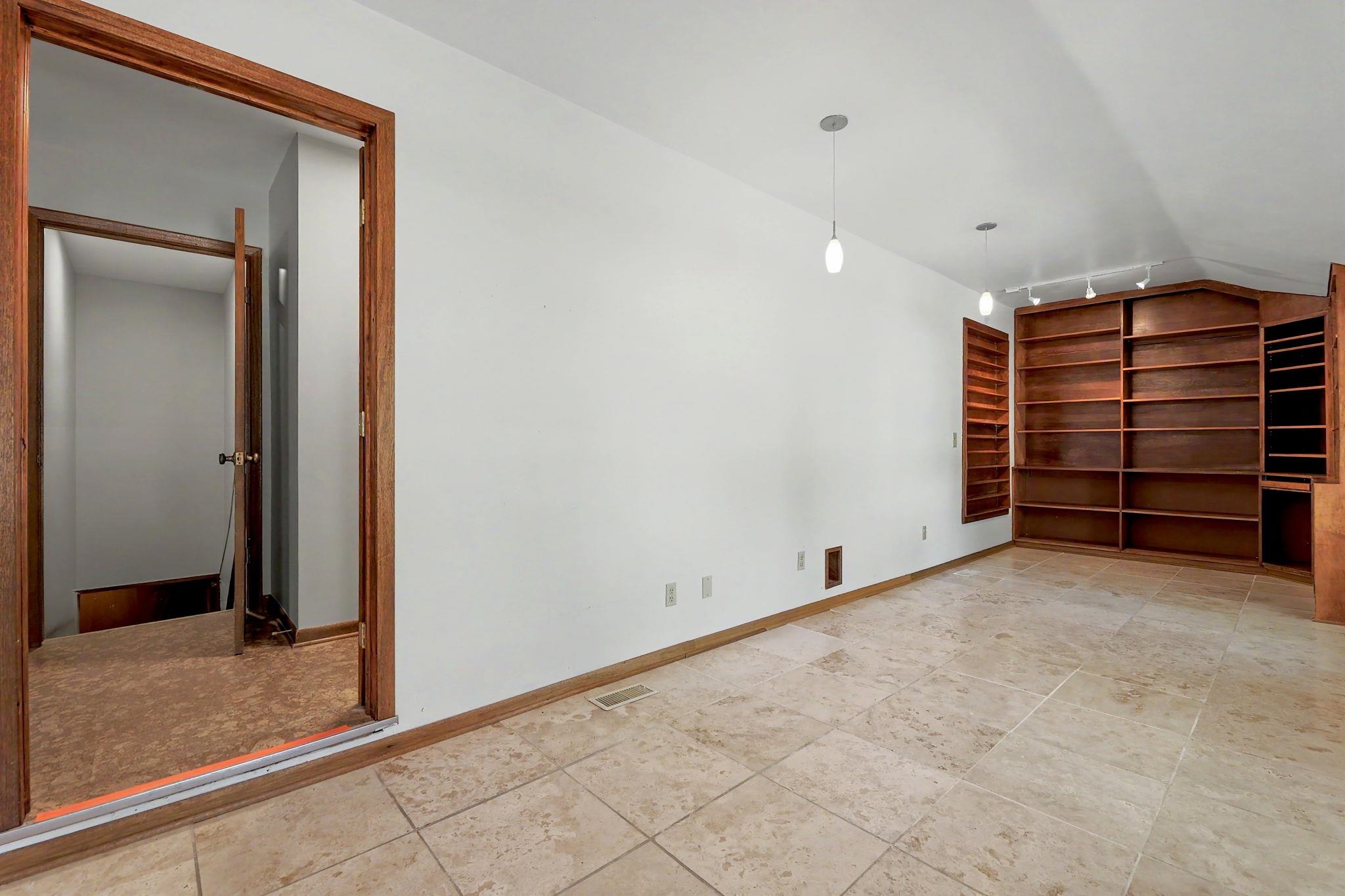 319 N Belmont Avenue Wichita KS 67208