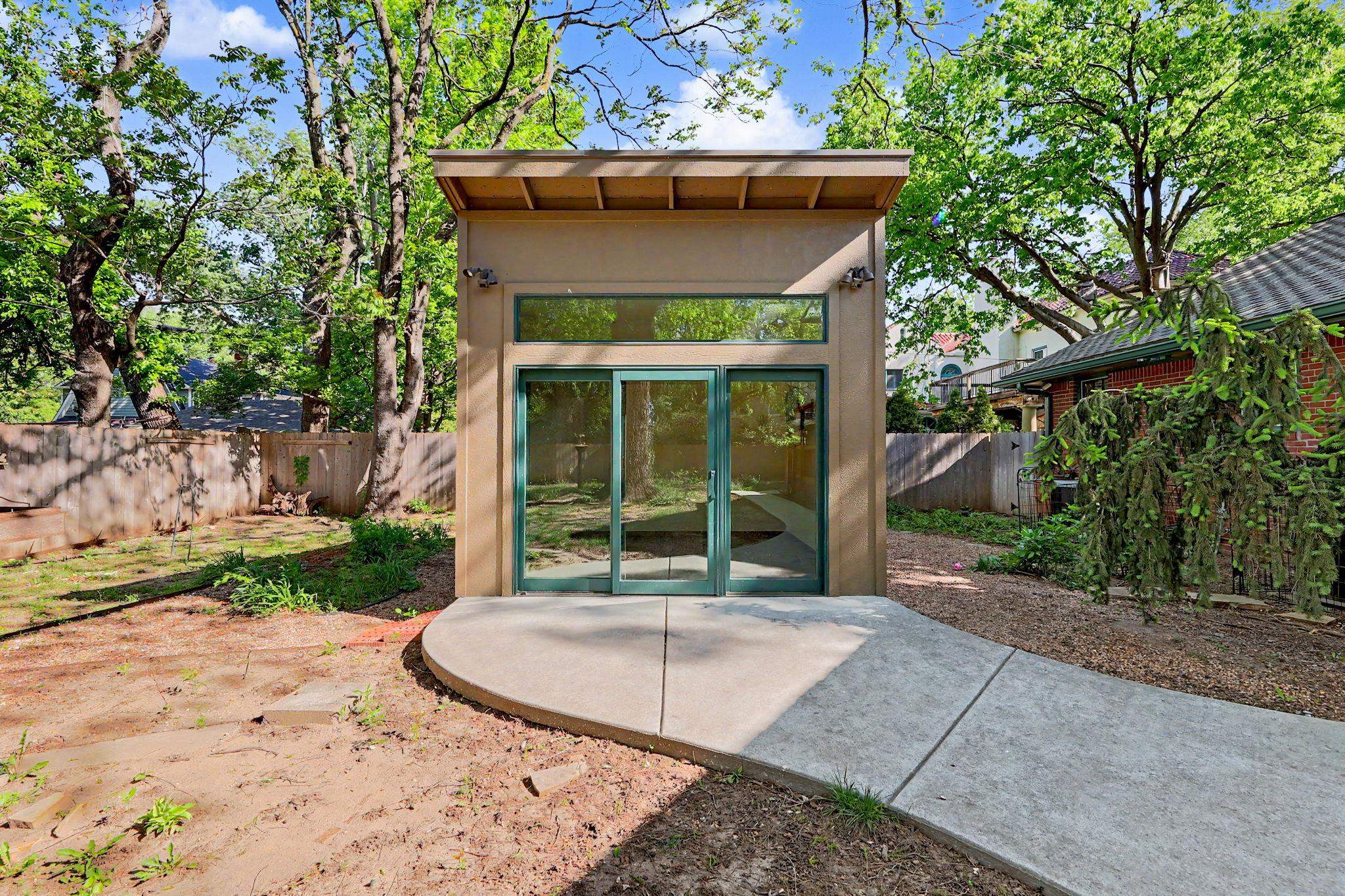 319 N Belmont Avenue Wichita KS 67208
