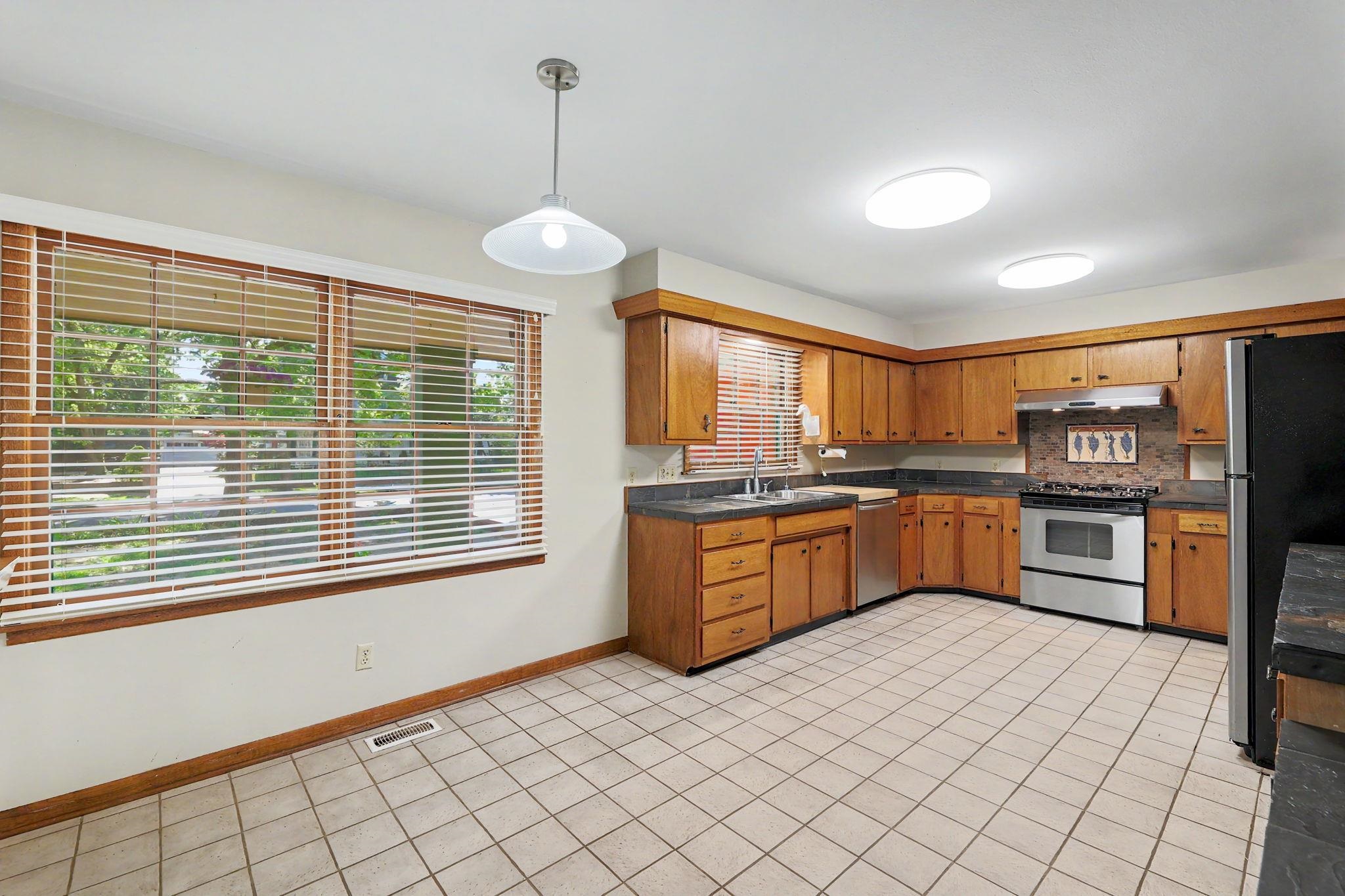 319 N Belmont Avenue Wichita KS 67208