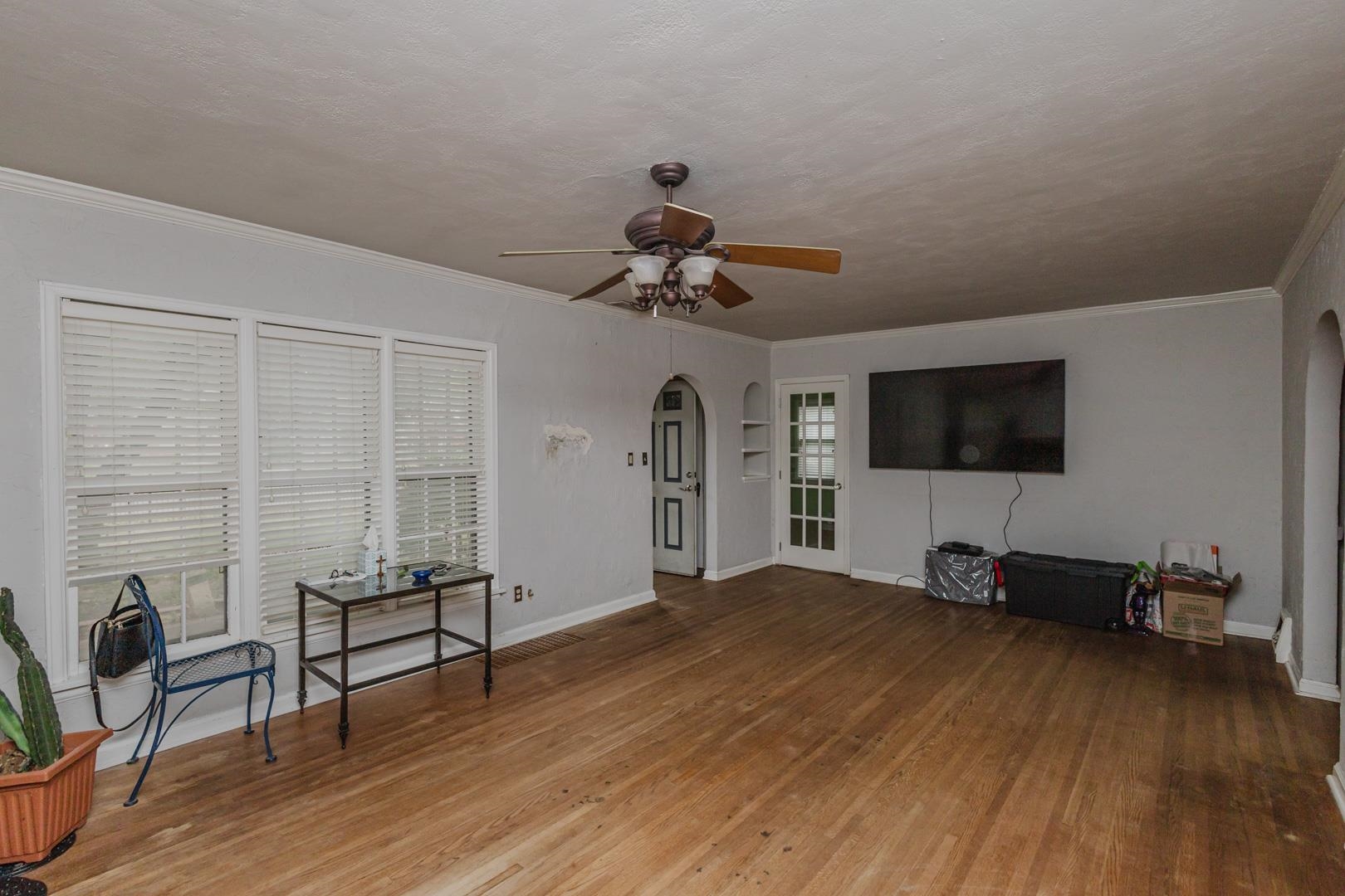 145 N Old Manor Wichita KS 67208