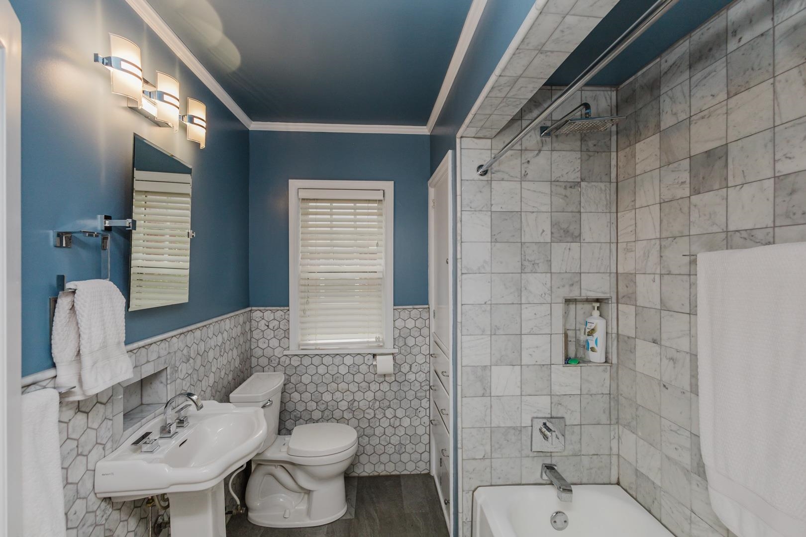145 N Old Manor Wichita KS 67208