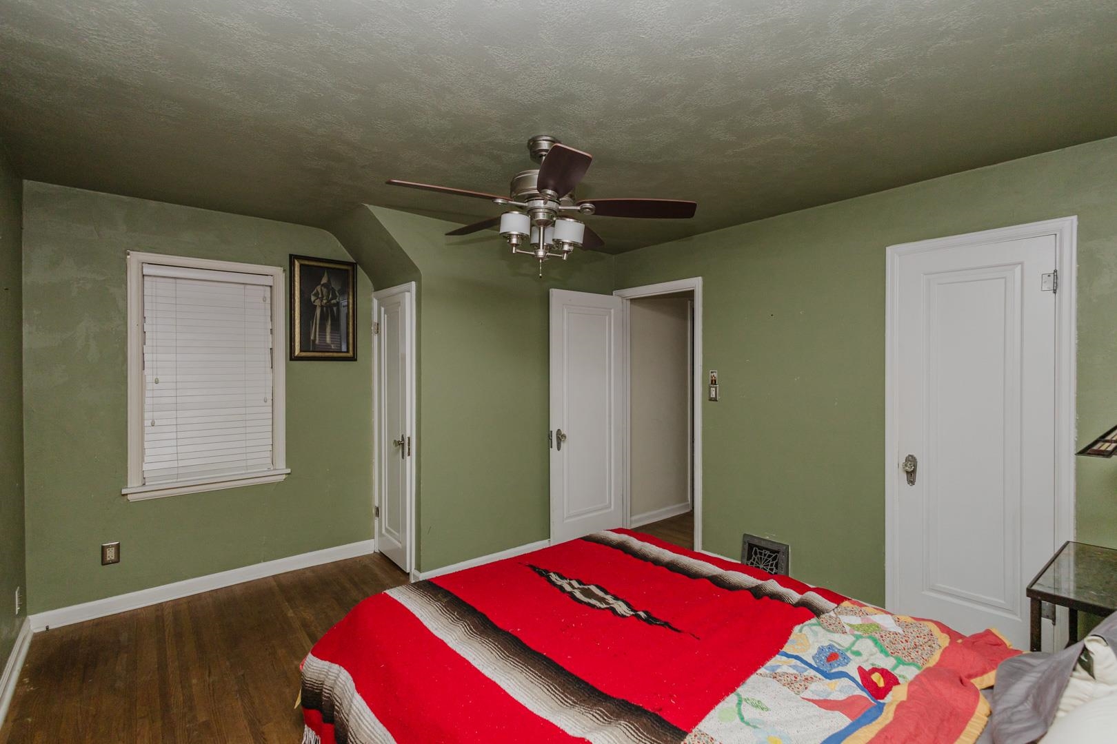 145 N Old Manor Wichita KS 67208