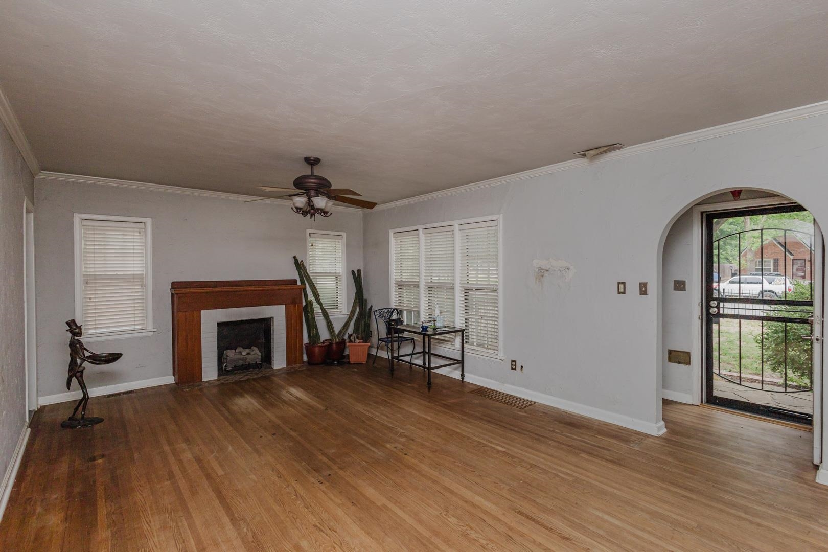 145 N Old Manor Wichita KS 67208