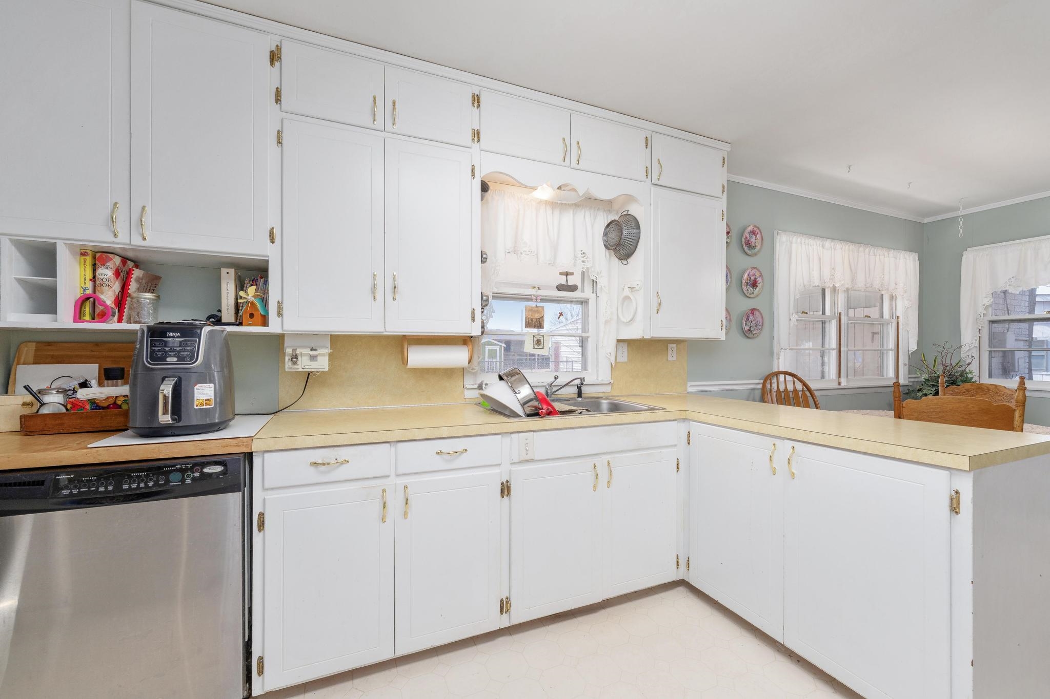 1912 Walnut Street Harper KS 67058