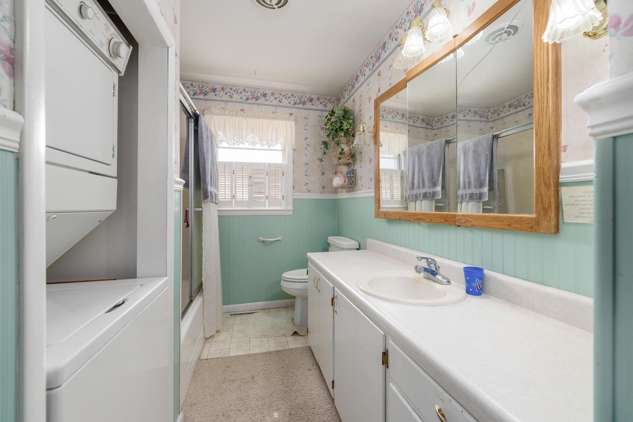 1912 Walnut Street Harper KS 67058