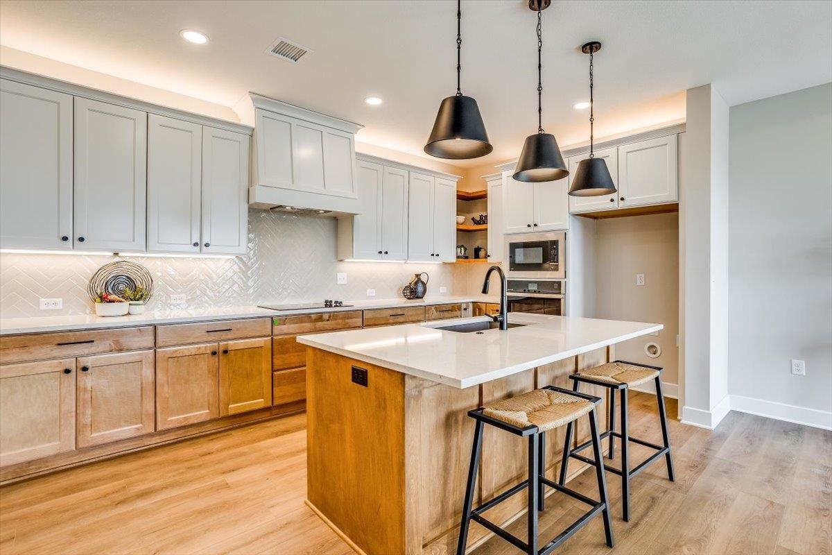 300 W Pepper Tree Road Andover KS 67002