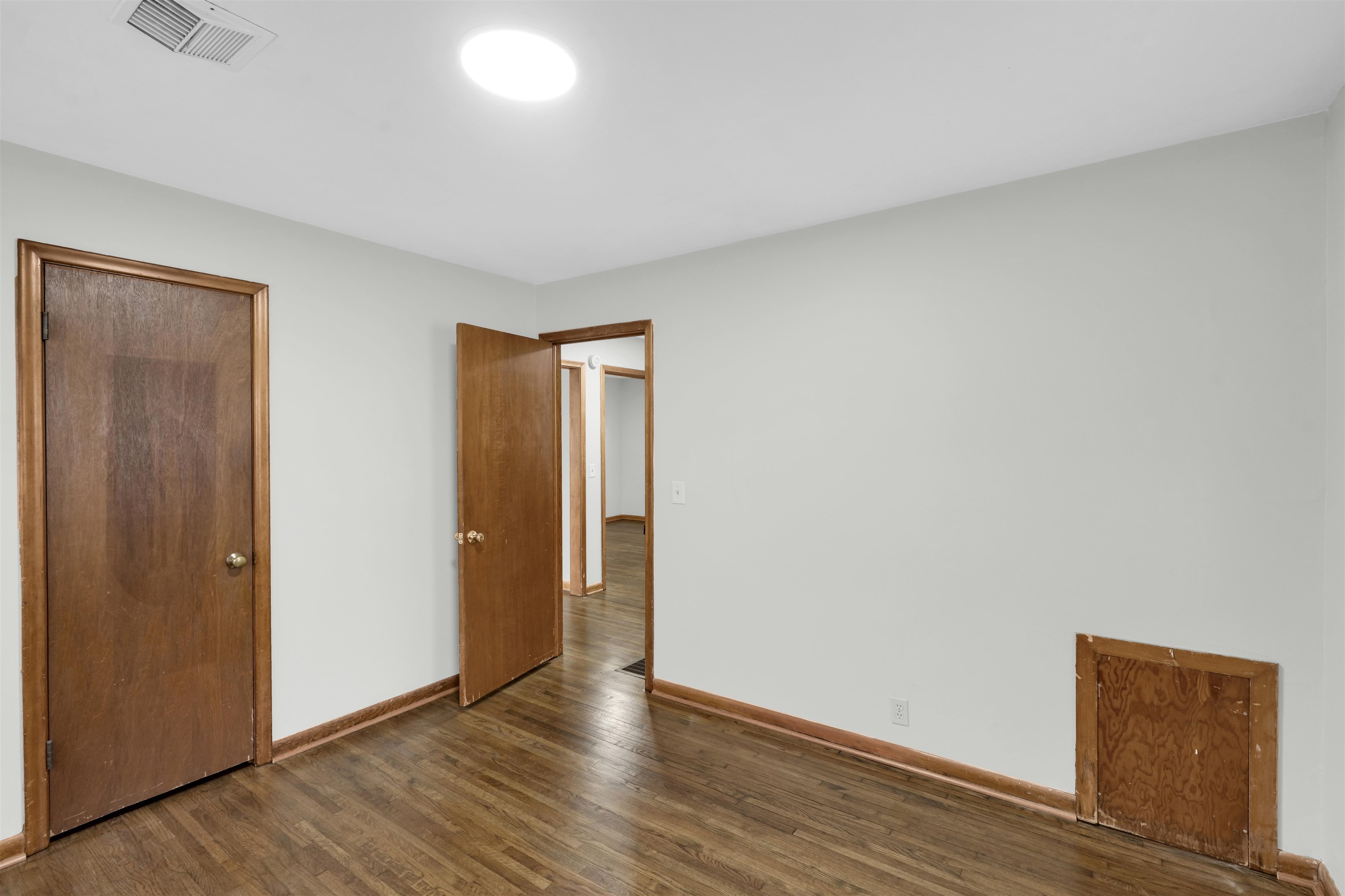 1808 W Dallas Street Wichita KS 67217