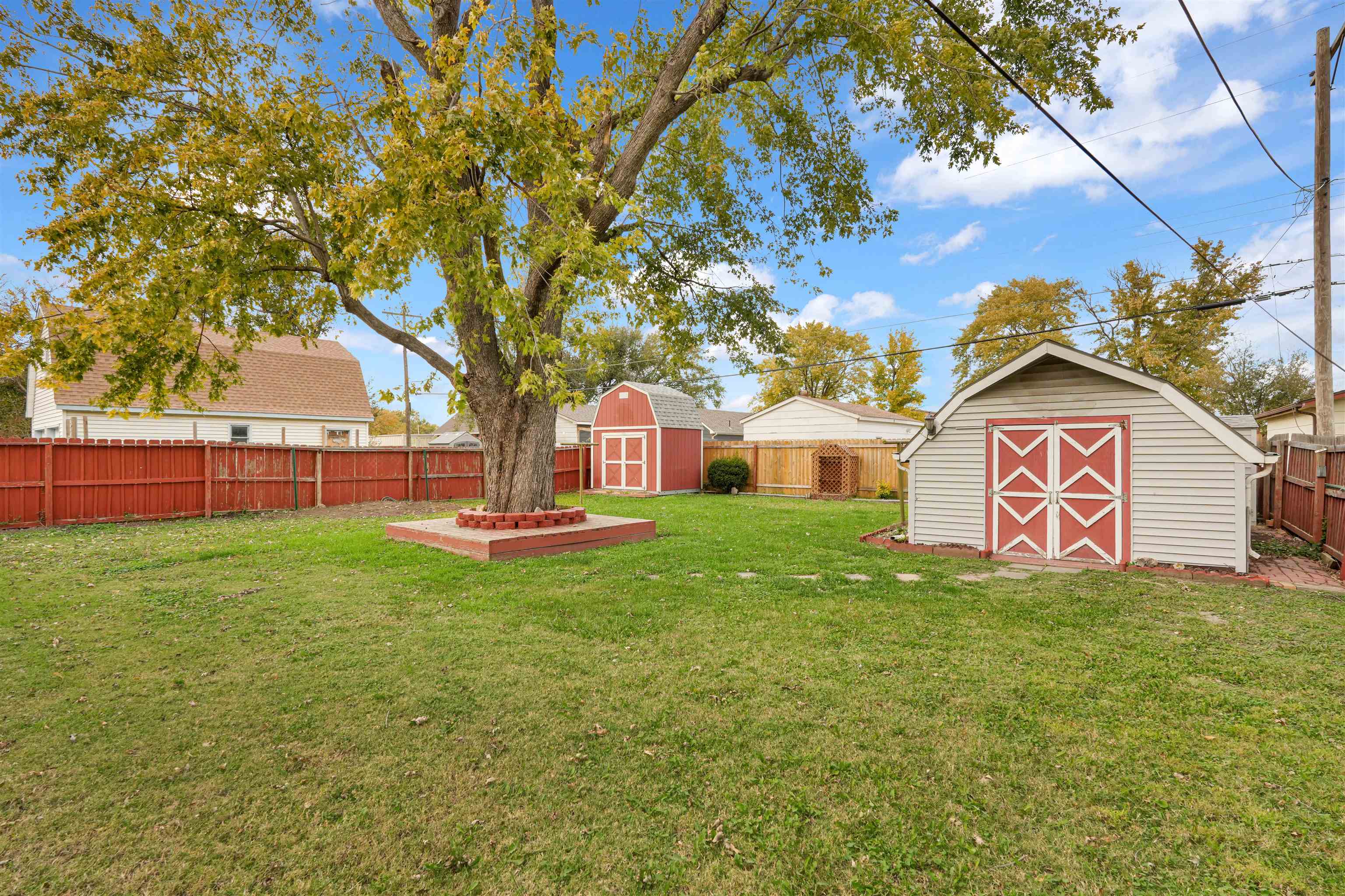1808 W Dallas Street Wichita KS 67217