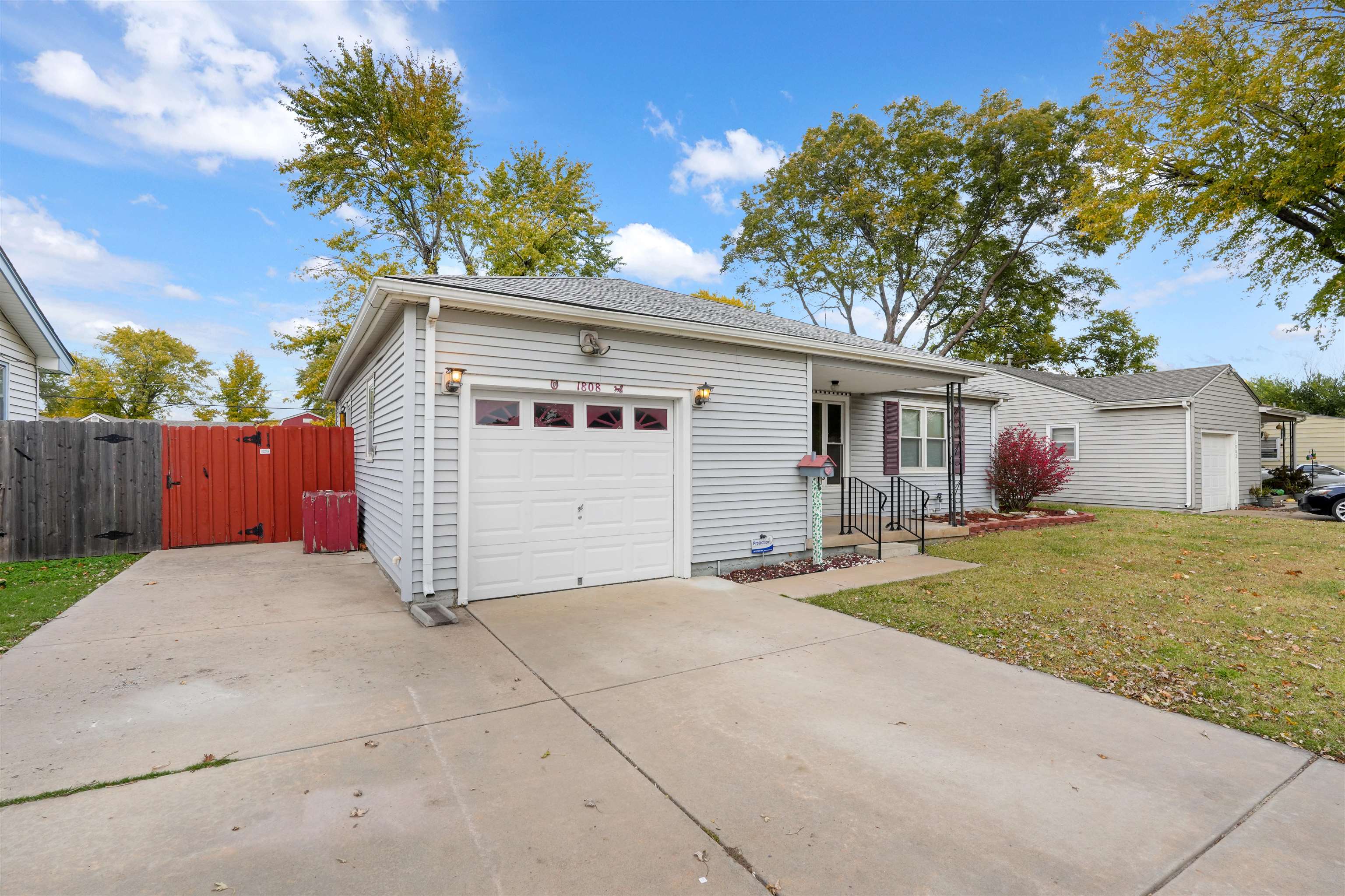 1808 W Dallas Street Wichita KS 67217