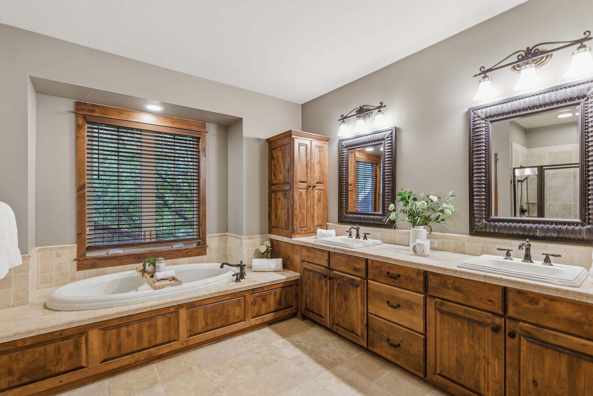 1402 Chaumont Circle Andover KS 67002
