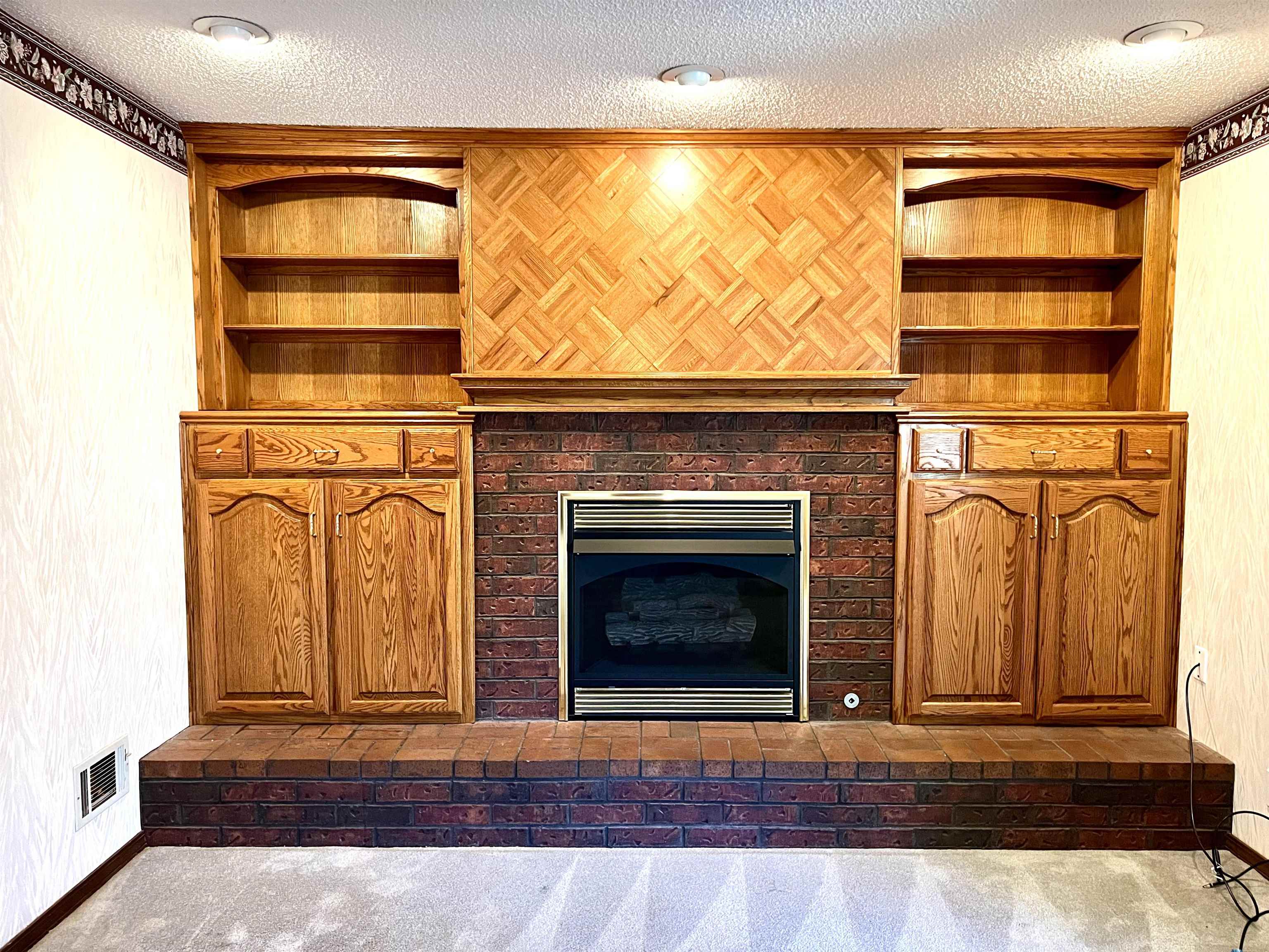 525 N 2nd Arkansas City KS 67005