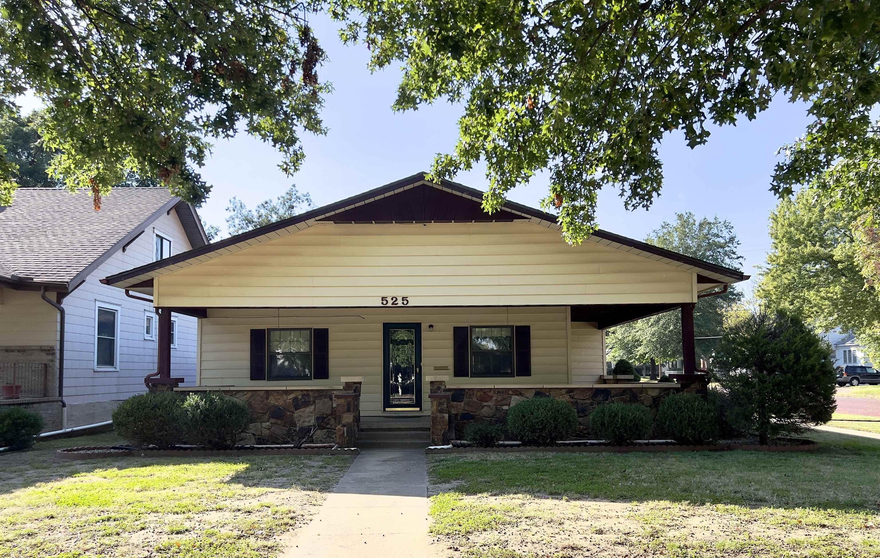 525 N 2nd Arkansas City KS 67005