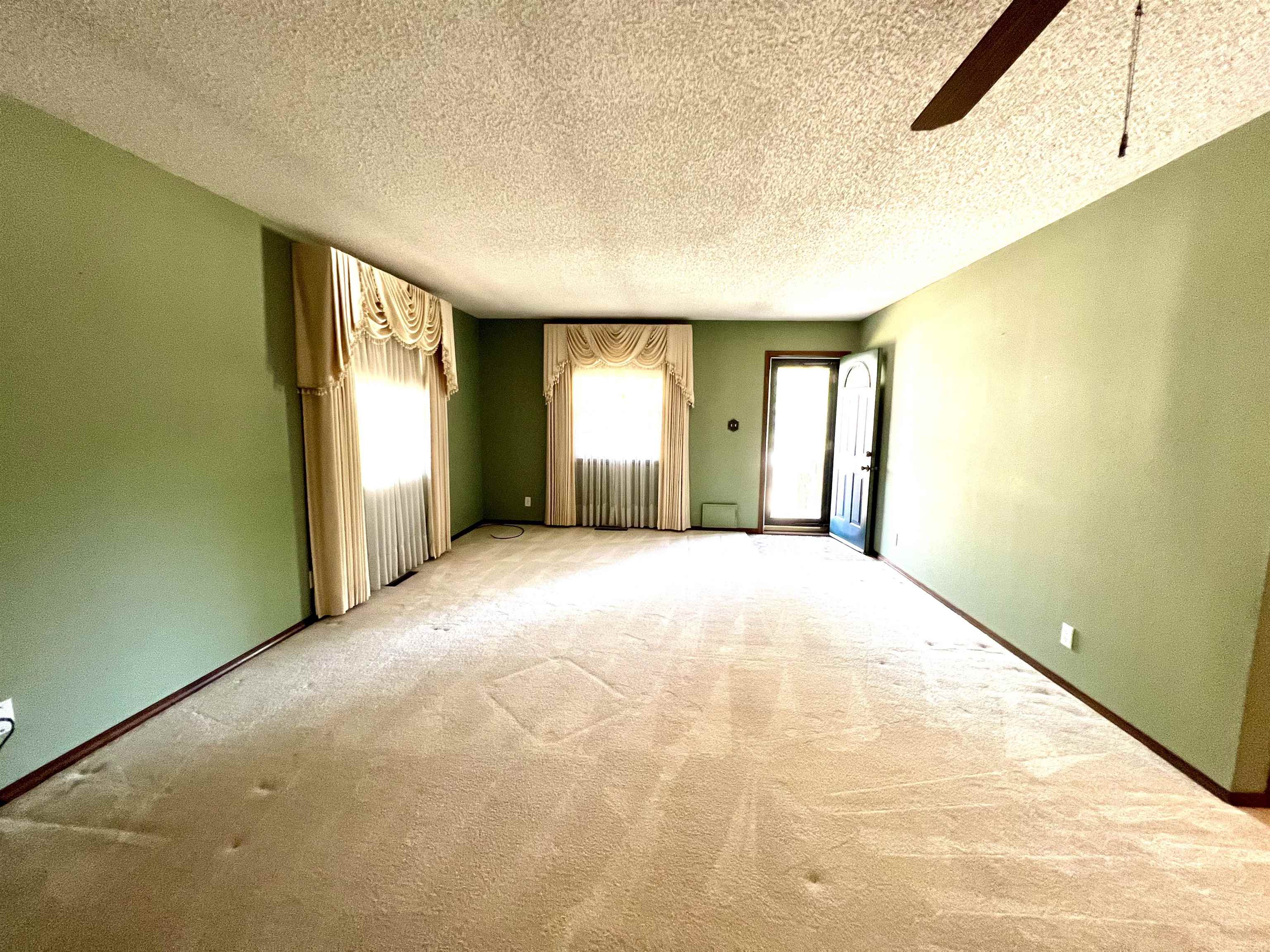 525 N 2nd Arkansas City KS 67005