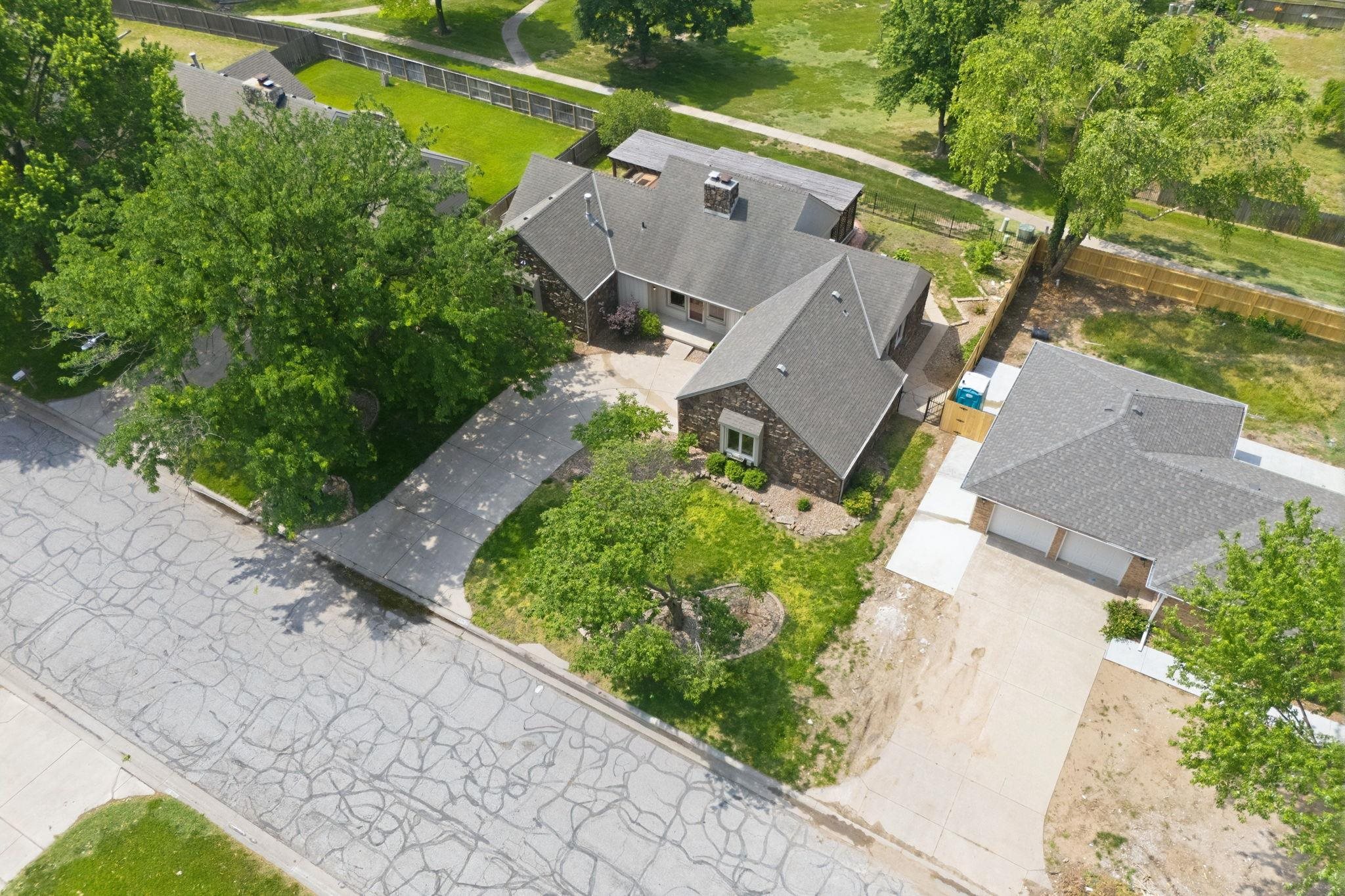 1506 N Caddy Wichita KS 67212