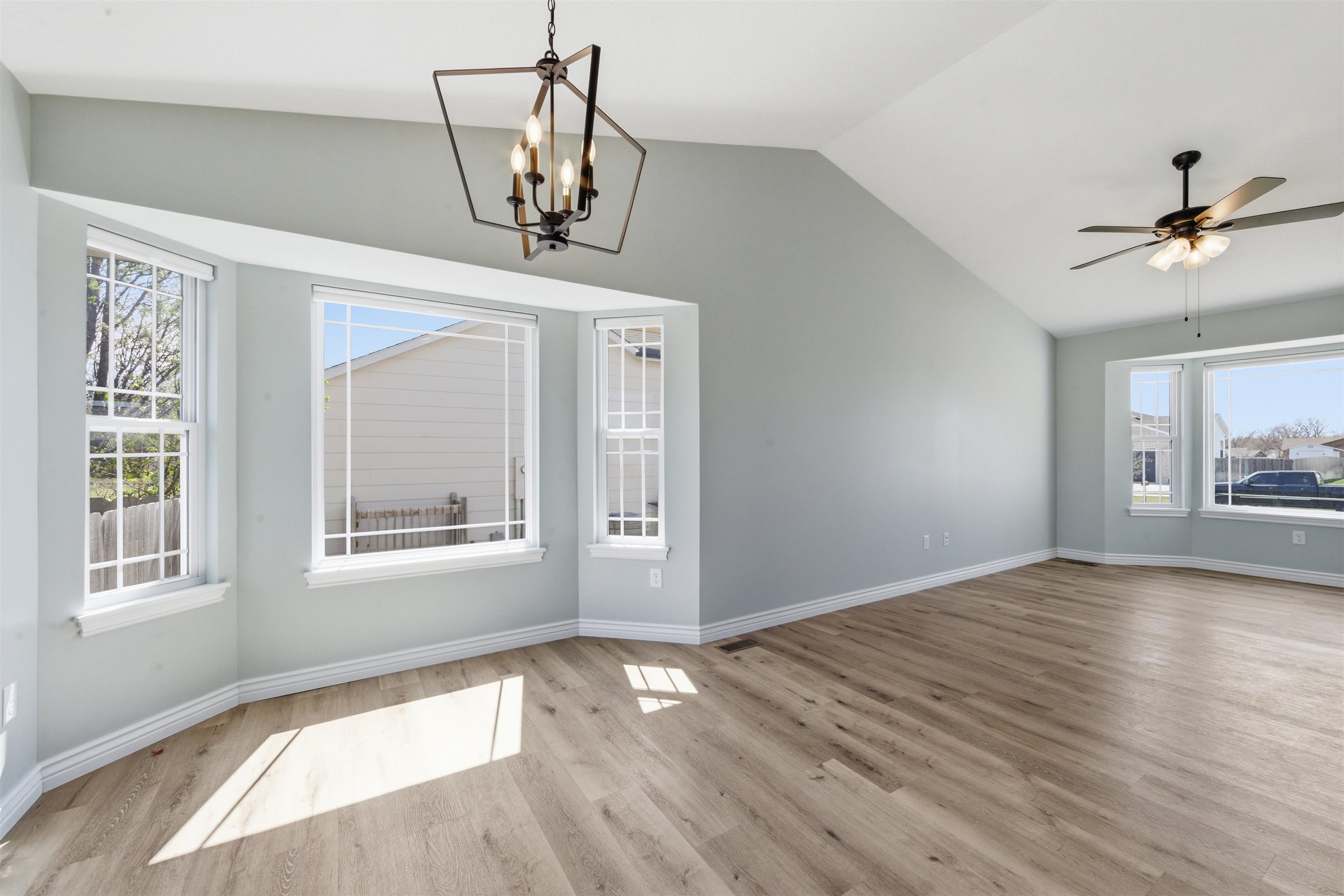 804 S Hedgewood Andover KS 67002